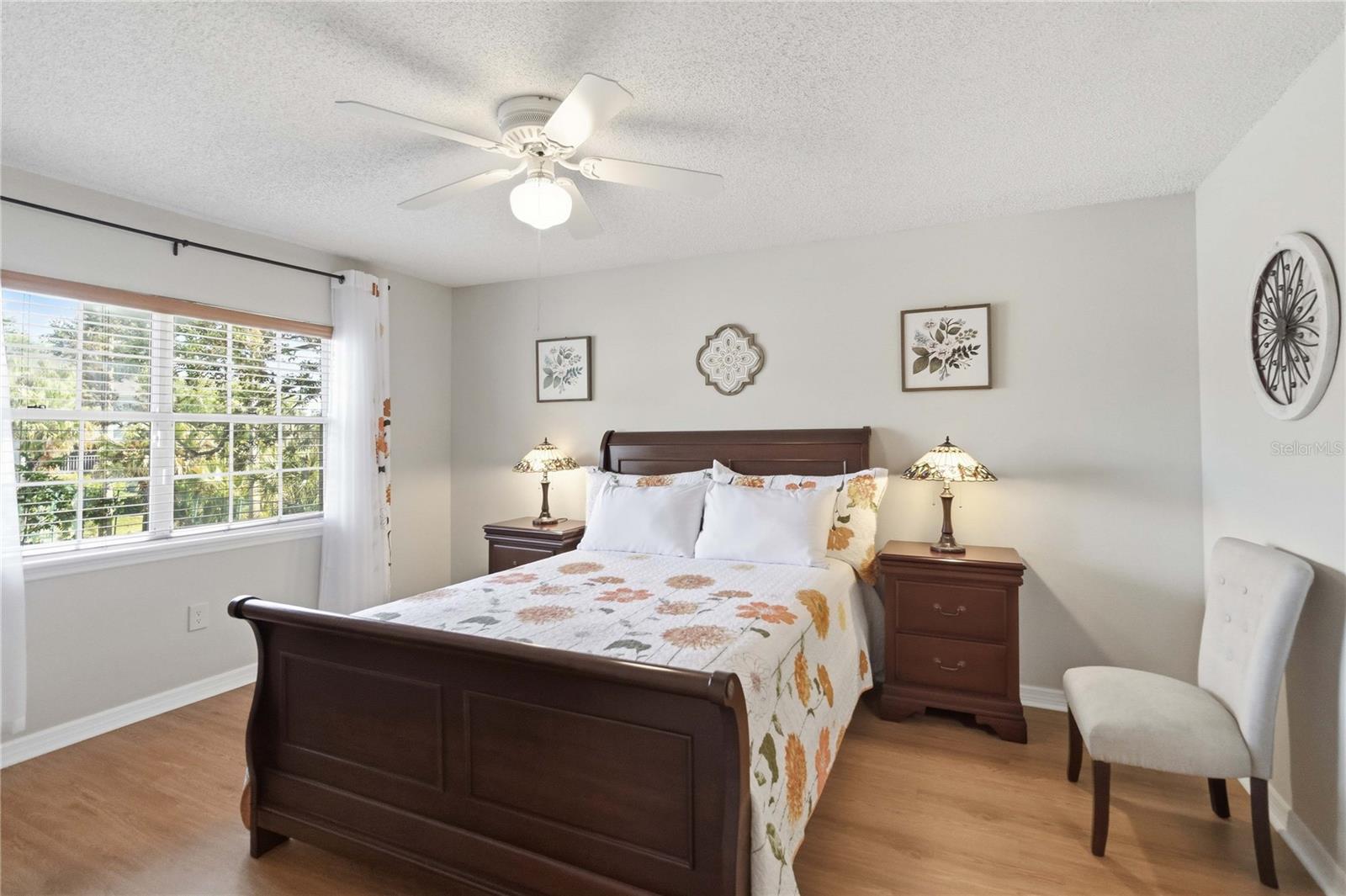 Image 17 of 30 For 6206 Bayhill Lane 6206