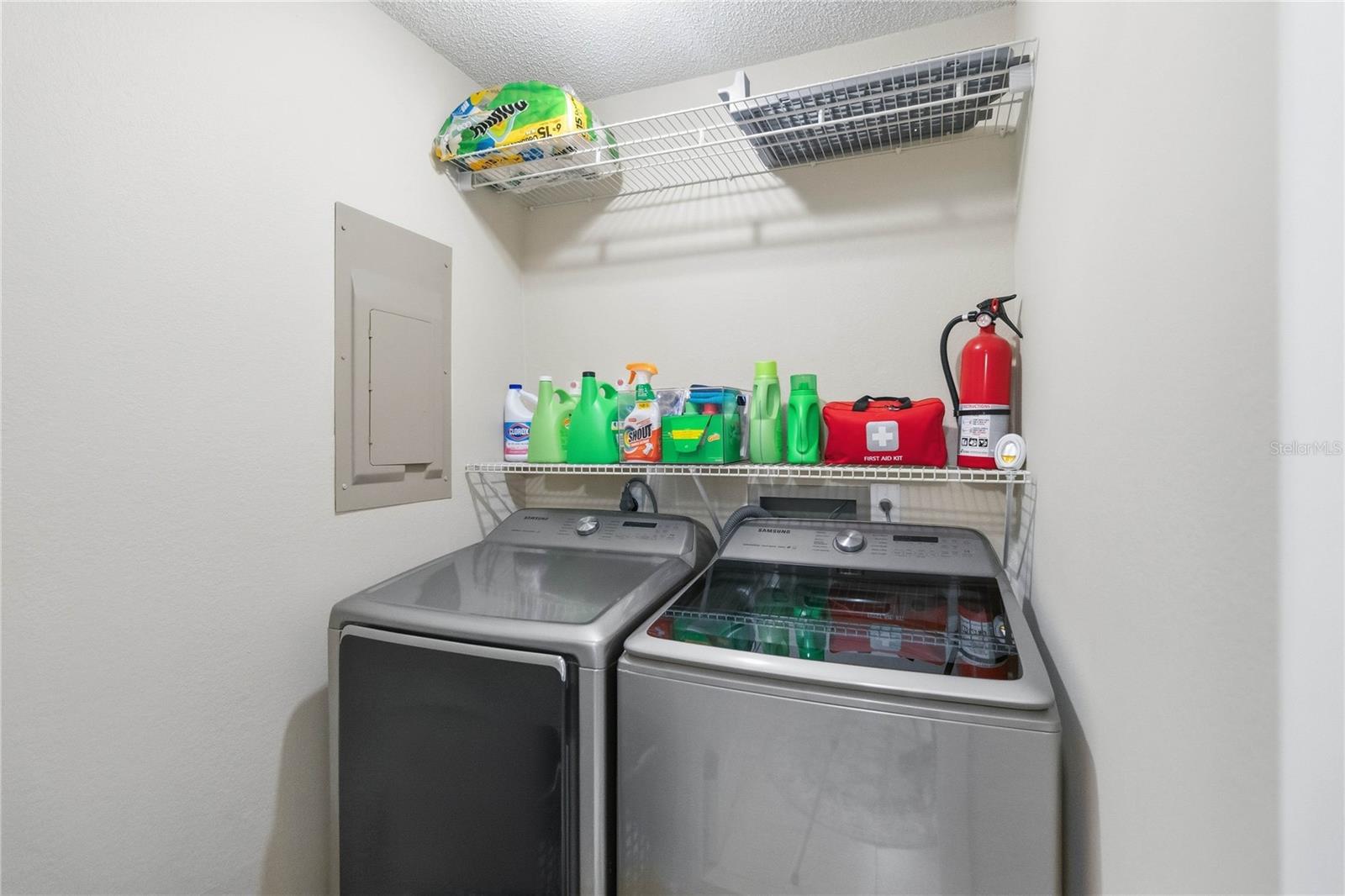 Image 21 of 30 For 6206 Bayhill Lane 6206