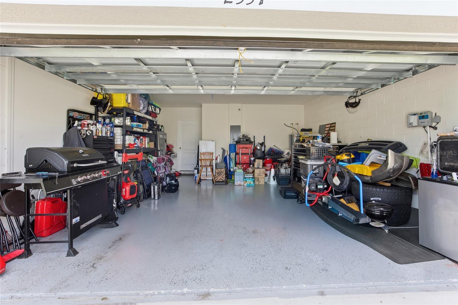 Image 16 of 44 For 2557 Shamrock Street