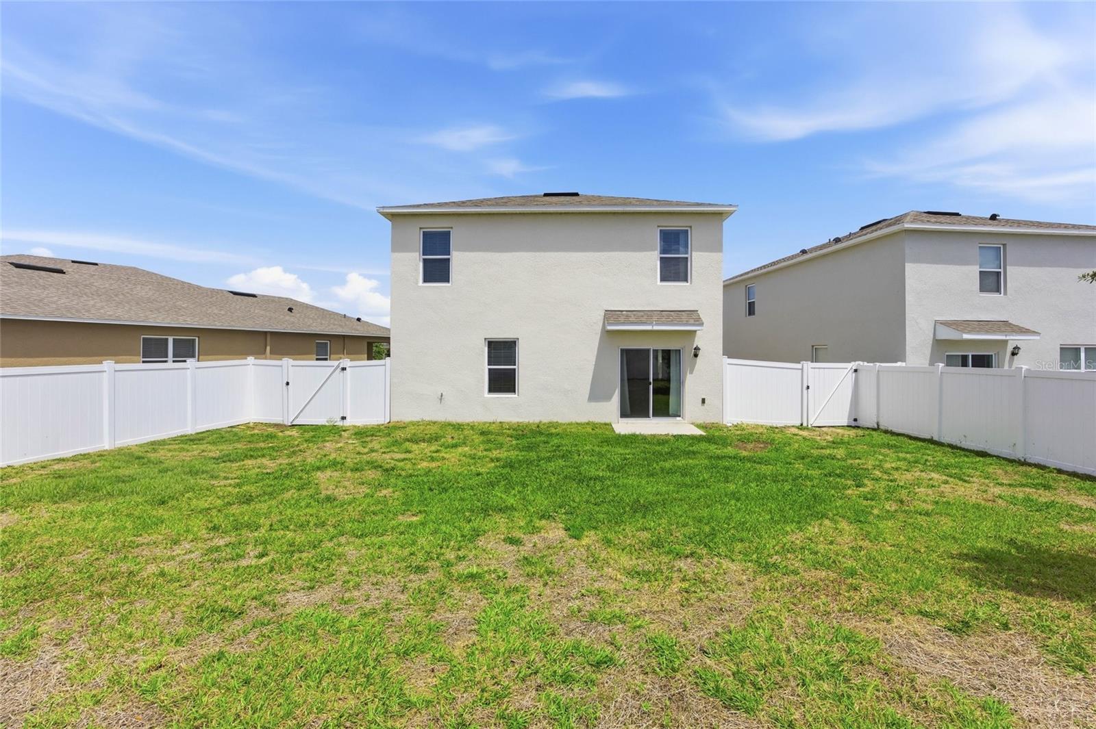 Image 37 of 44 For 2557 Shamrock Street