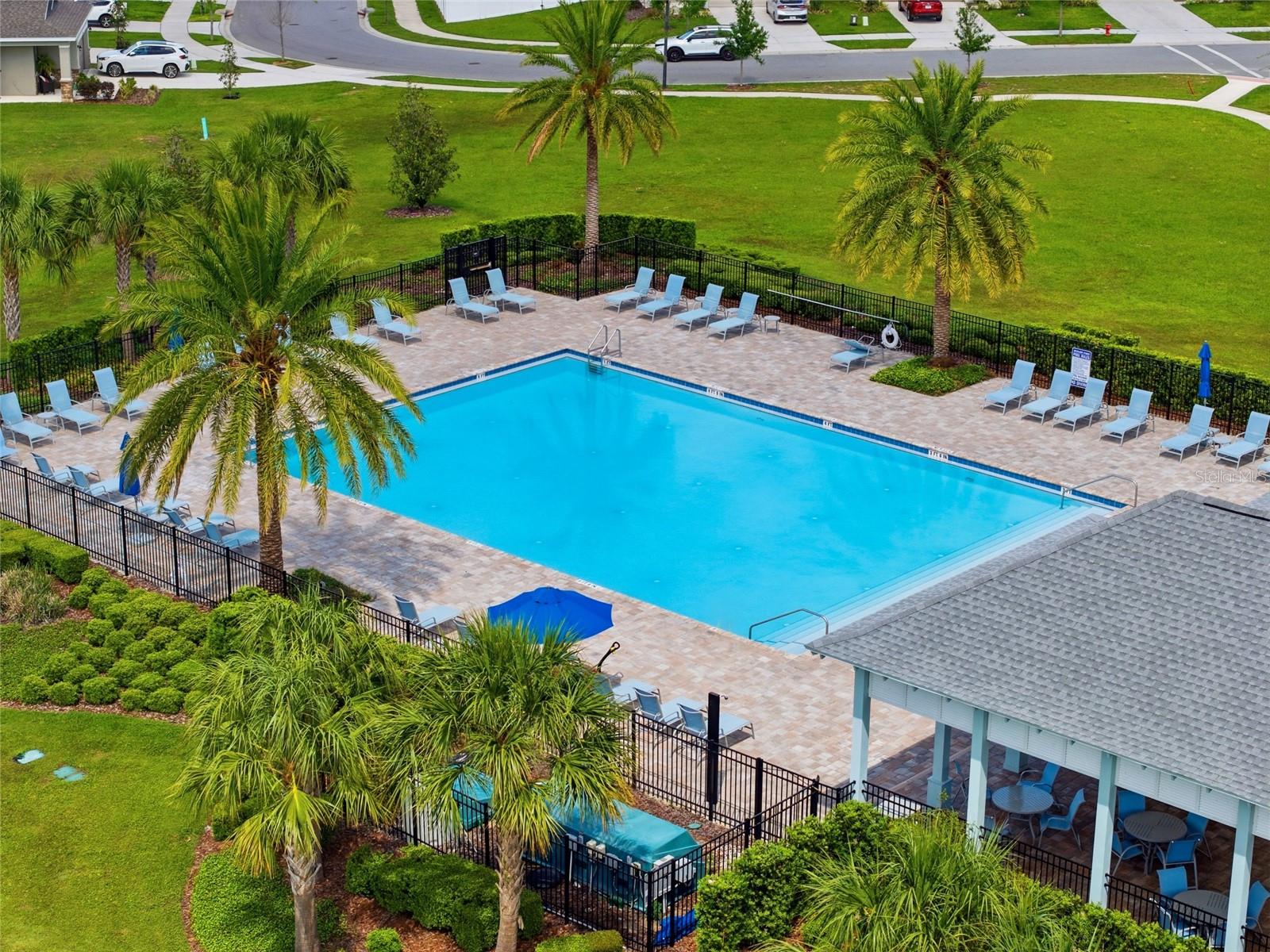 Image 4 of 44 For 2557 Shamrock Street