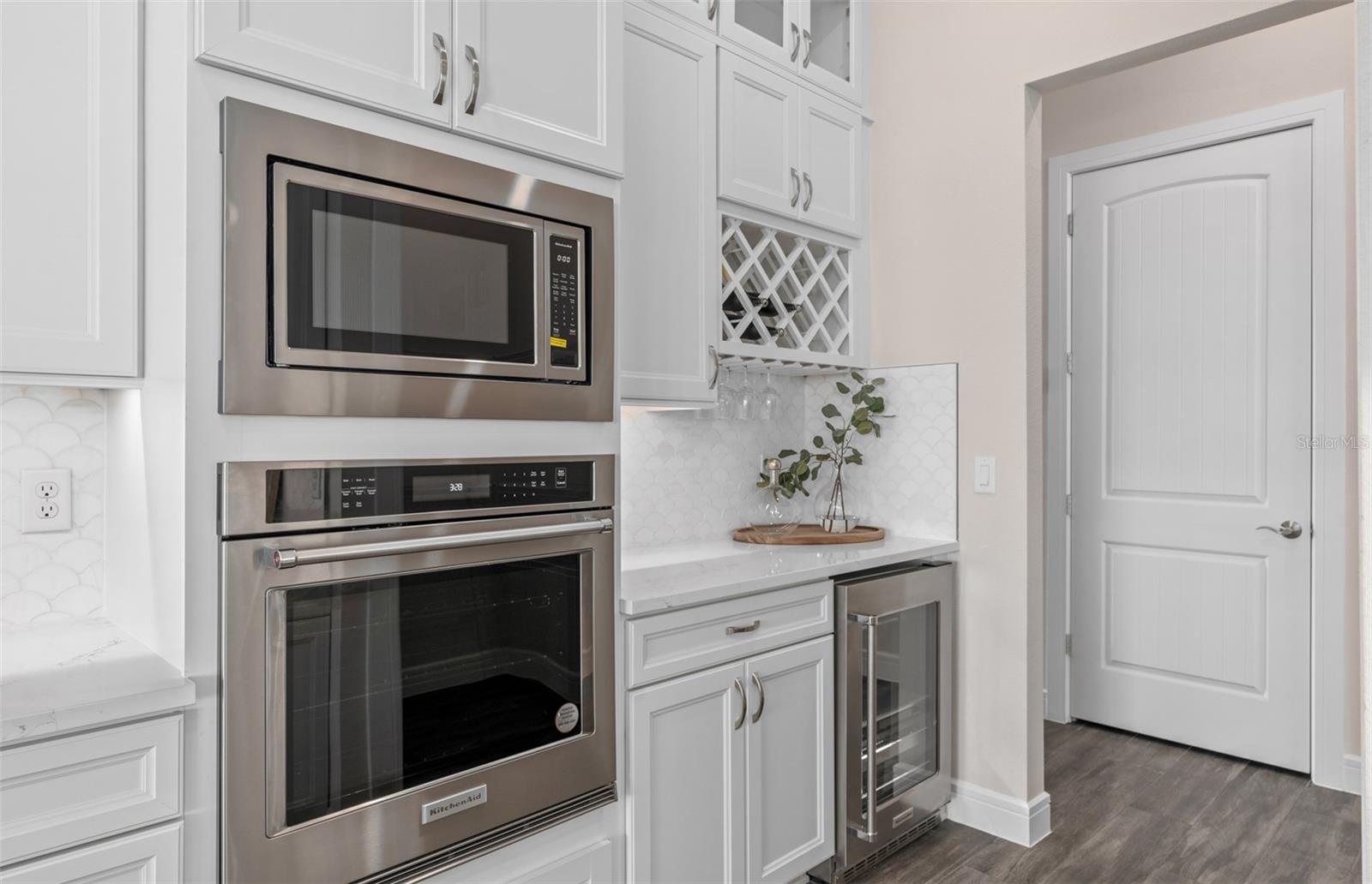 Image 13 of 35 For 15563 Orchid Rose Court