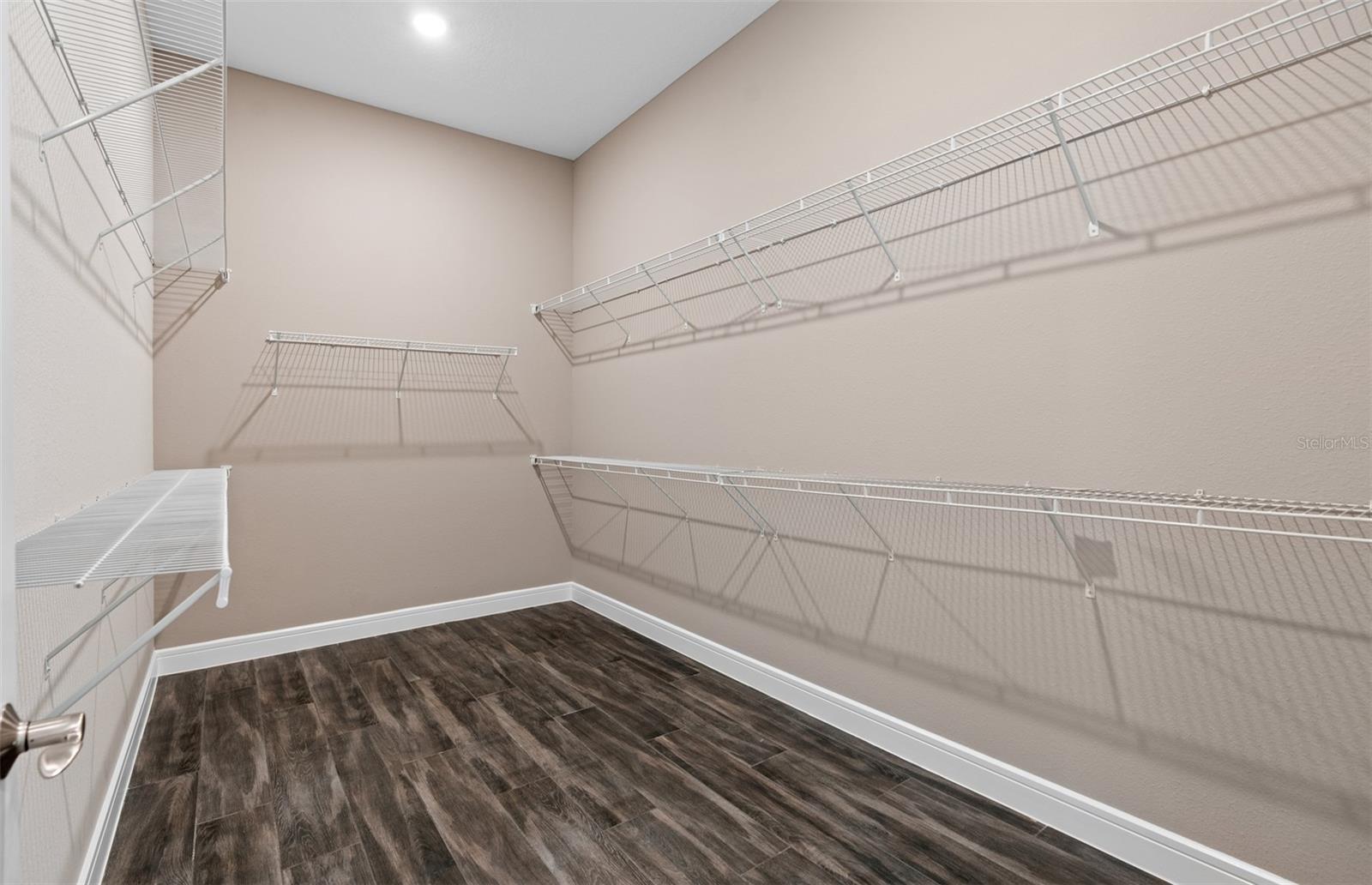 Image 28 of 35 For 15563 Orchid Rose Court