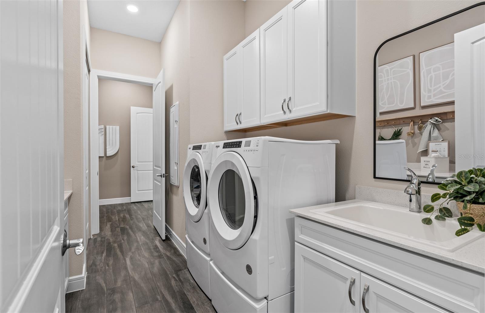 Image 31 of 35 For 15563 Orchid Rose Court