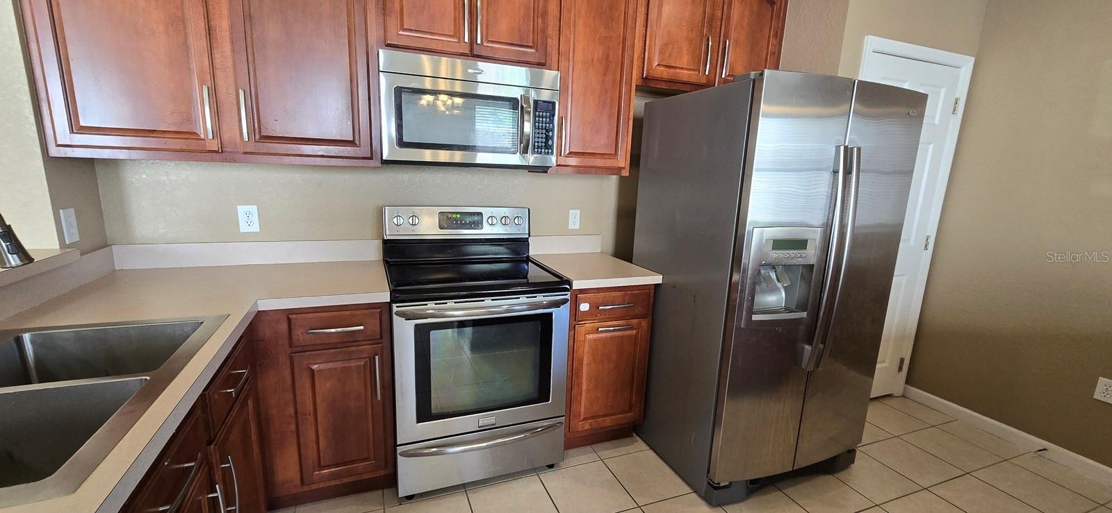 Image 3 of 19 For 14066 Evening Sky Place