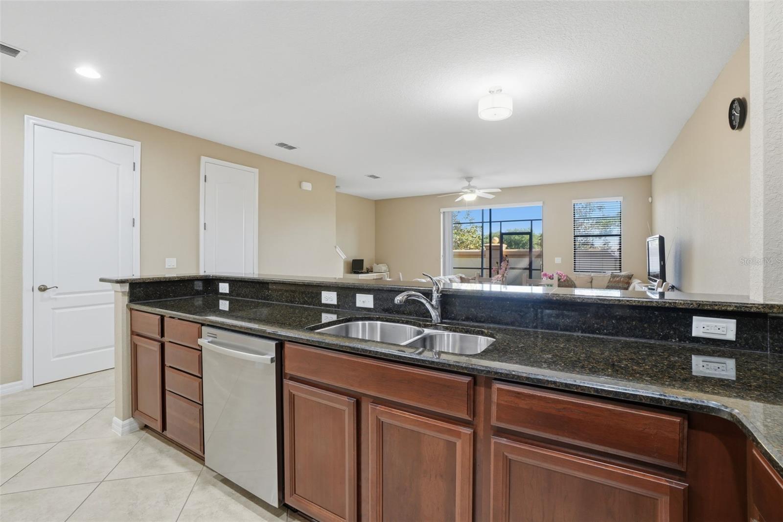 Image 12 of 54 For 8076 Prestbury Drive