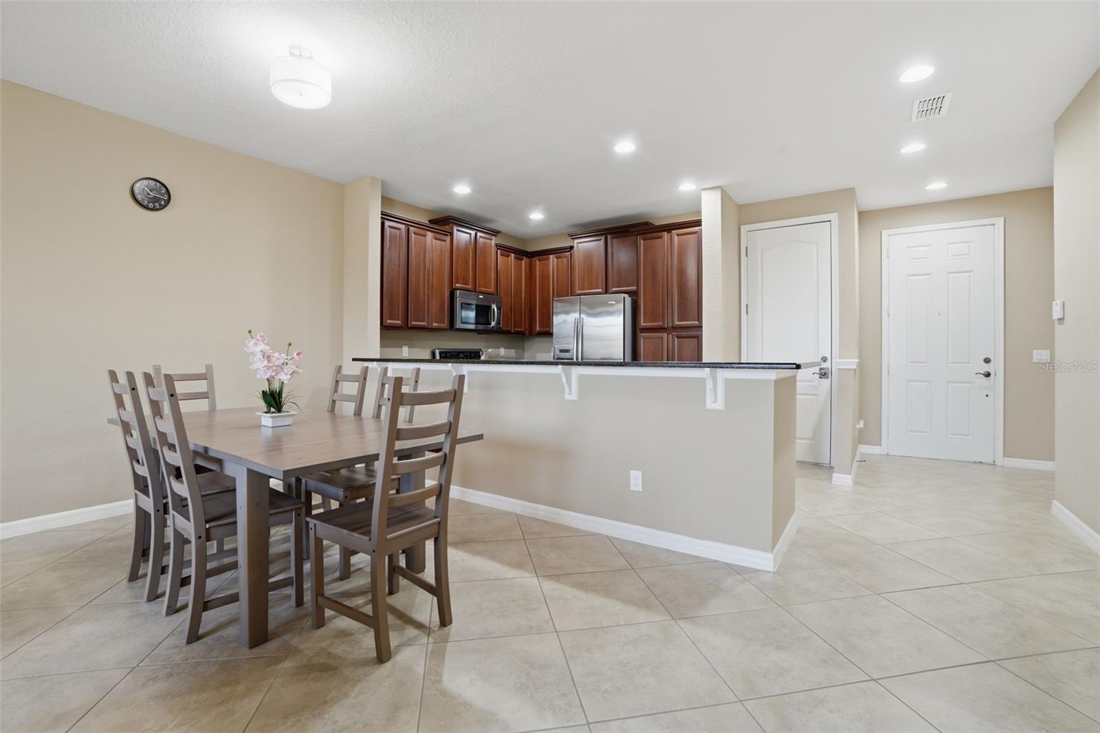 Image 5 of 54 For 8076 Prestbury Drive