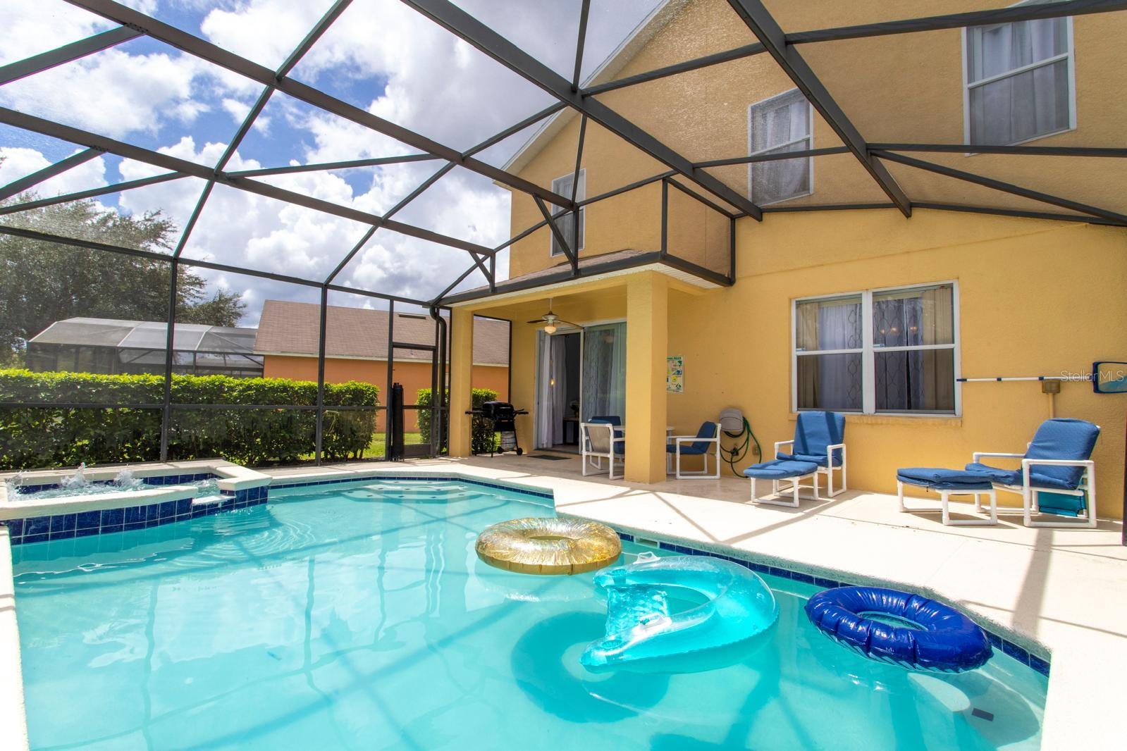 Image 16 of 63 For 17614 Woodcrest Way