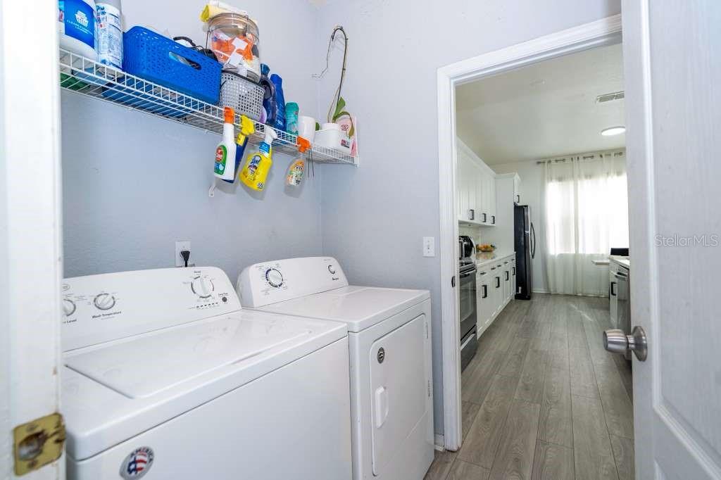 Image 43 of 63 For 17614 Woodcrest Way