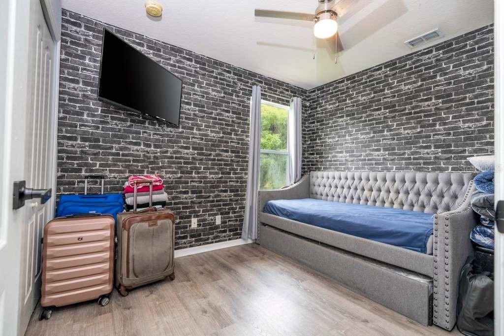 Image 58 of 63 For 17614 Woodcrest Way