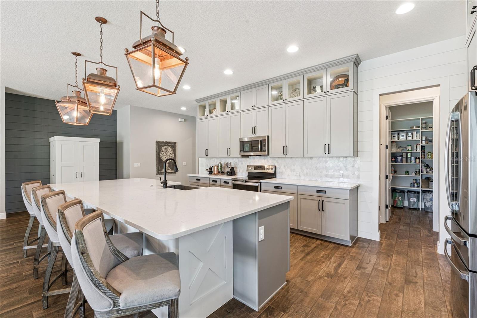 Image 13 of 49 For 15306 Gilligan Court