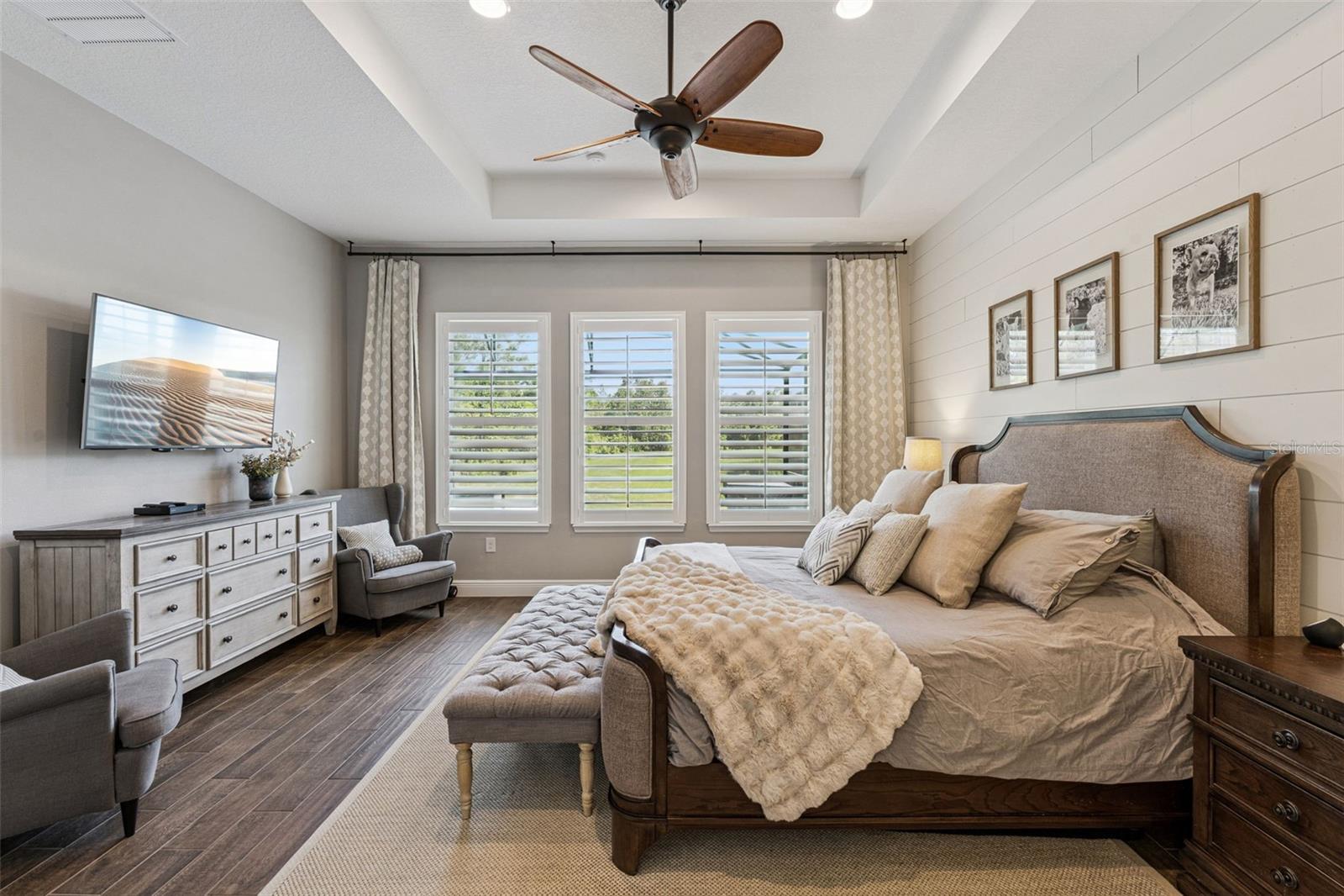 Image 20 of 49 For 15306 Gilligan Court