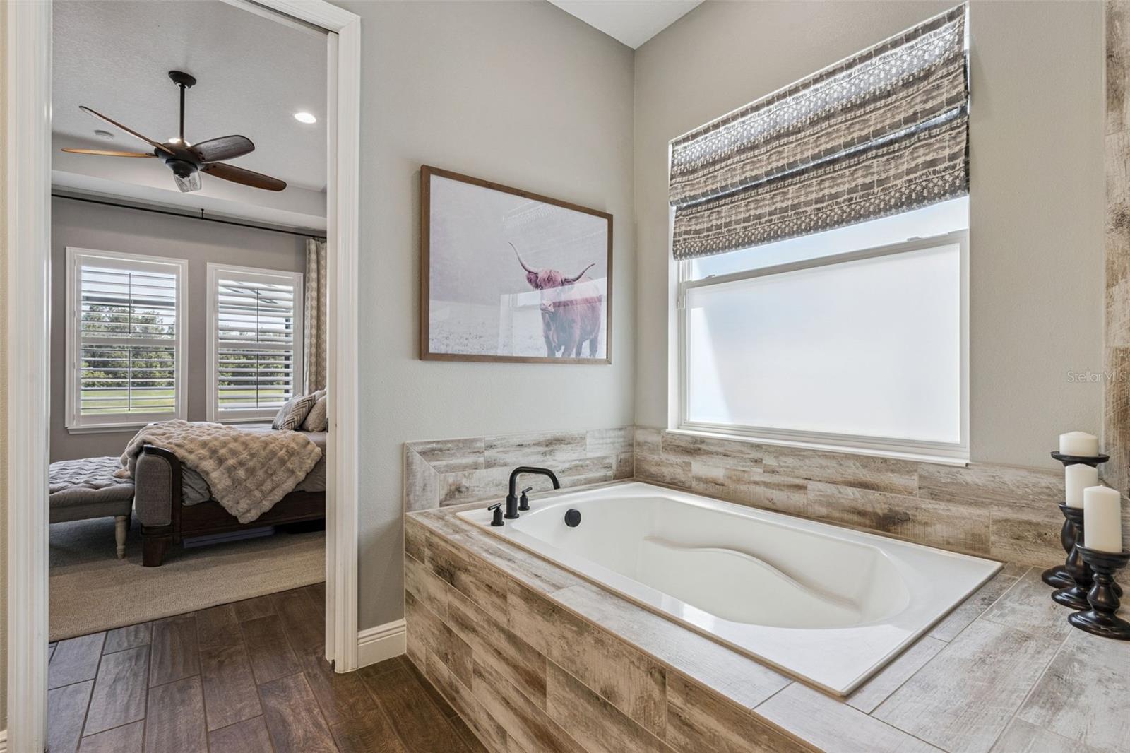 Image 23 of 49 For 15306 Gilligan Court