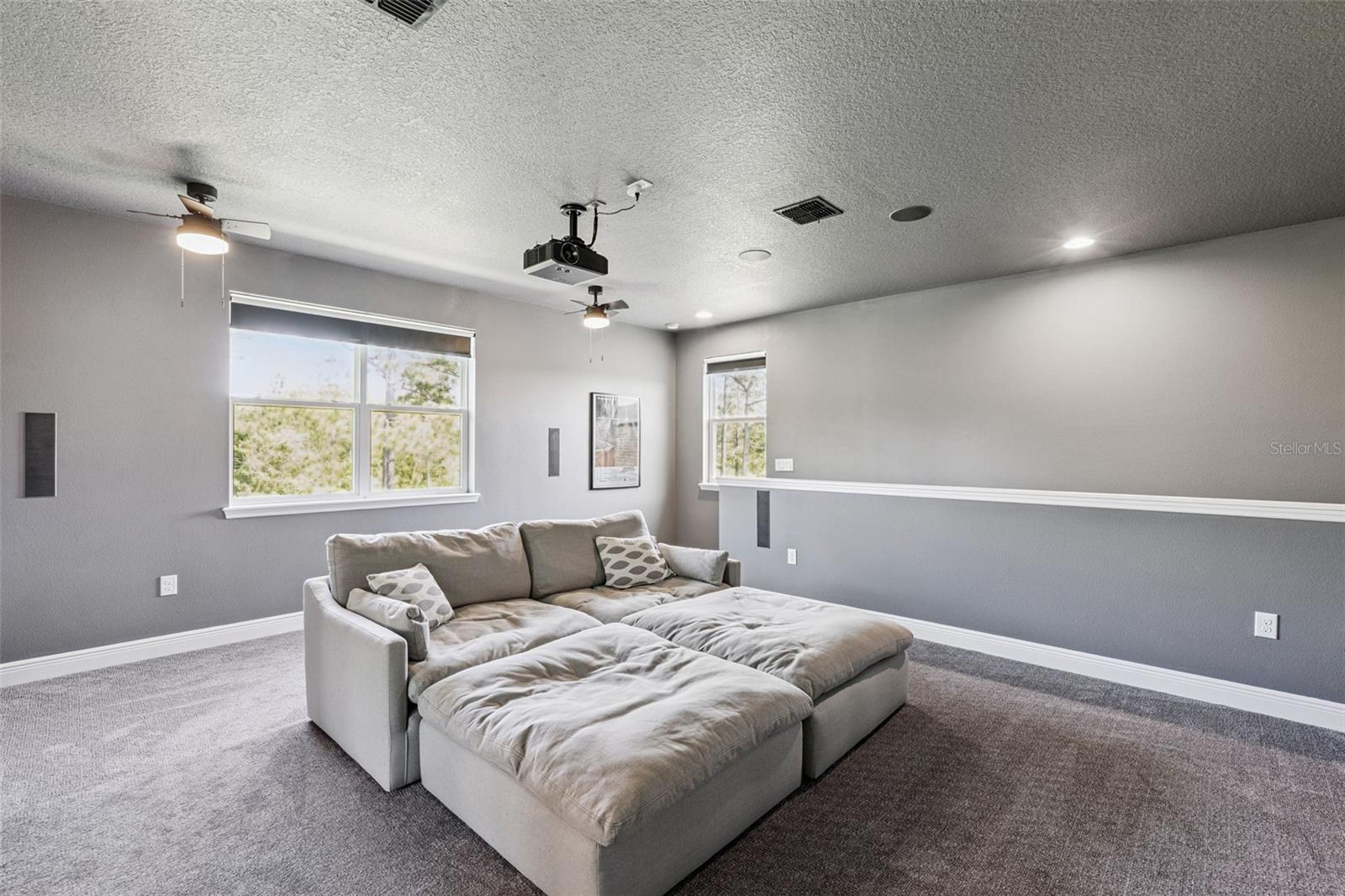 Image 30 of 49 For 15306 Gilligan Court