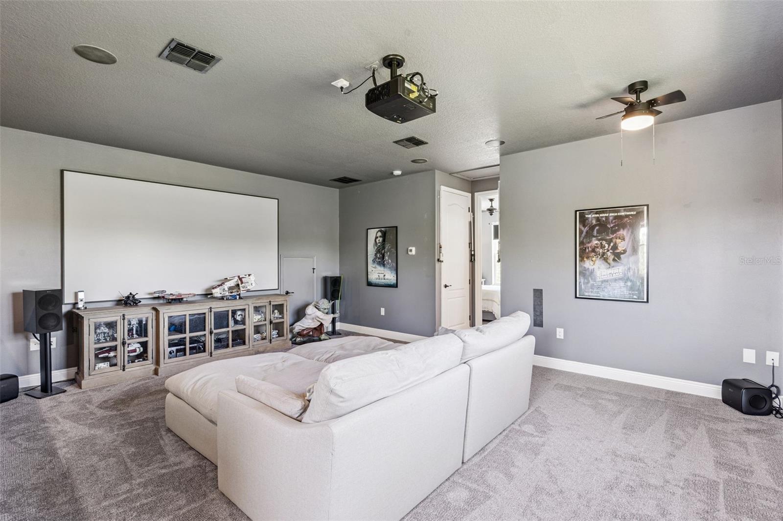 Image 33 of 49 For 15306 Gilligan Court