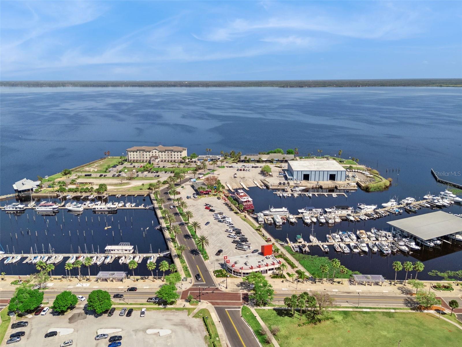 Image 20 of 21 For 215 Magnolia Avenue