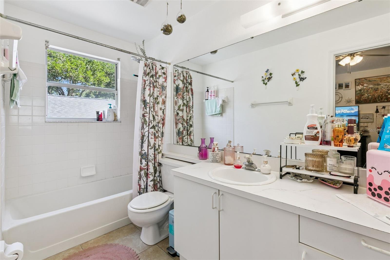 Image 12 of 21 For 5989 Braemar Place 102