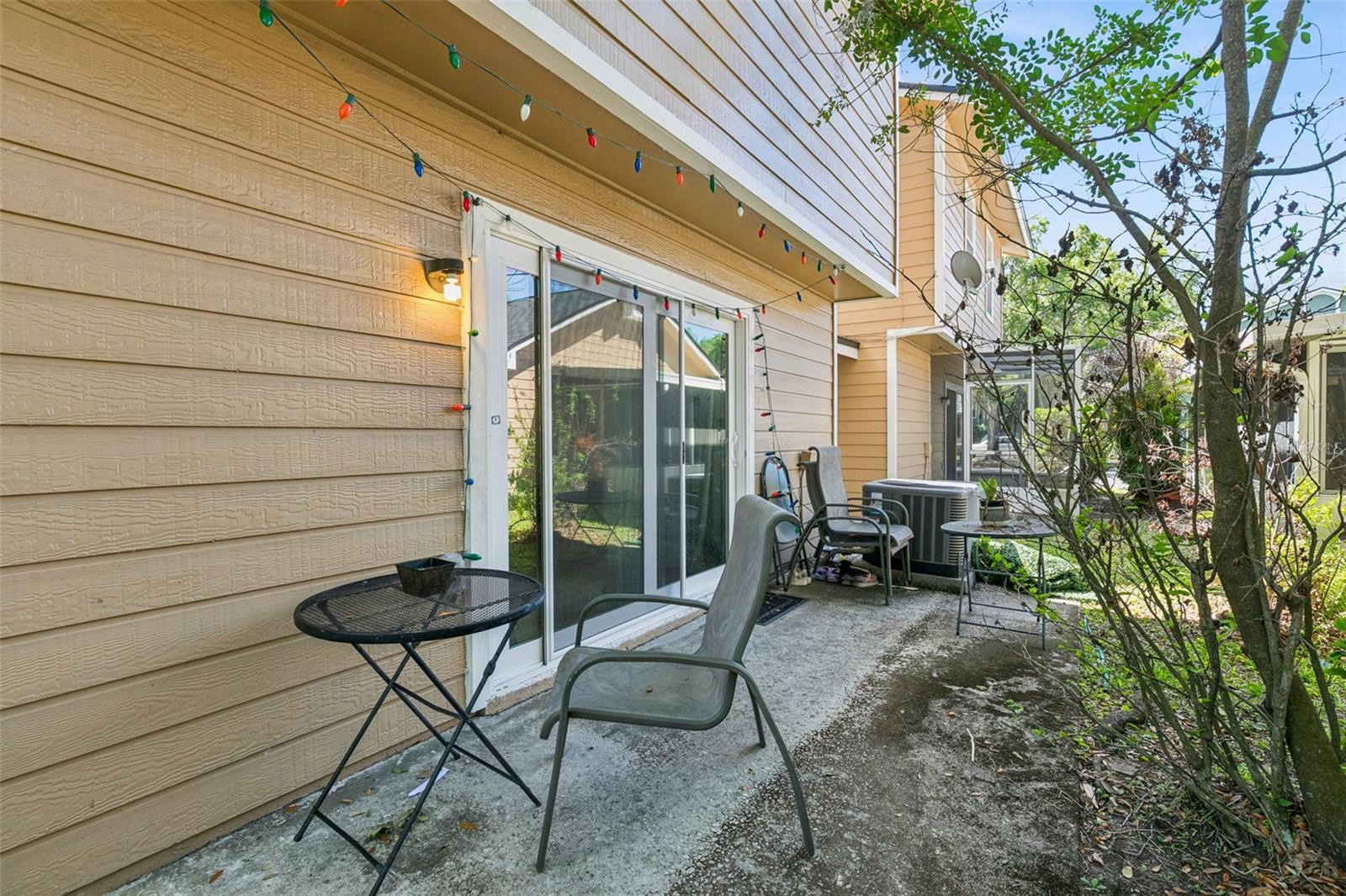 Image 18 of 21 For 5989 Braemar Place 102