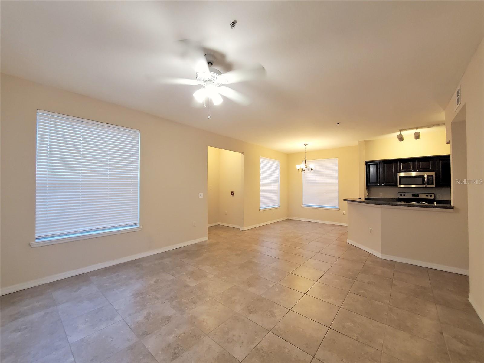 Image 15 of 18 For 6029 Westgate Drive 712