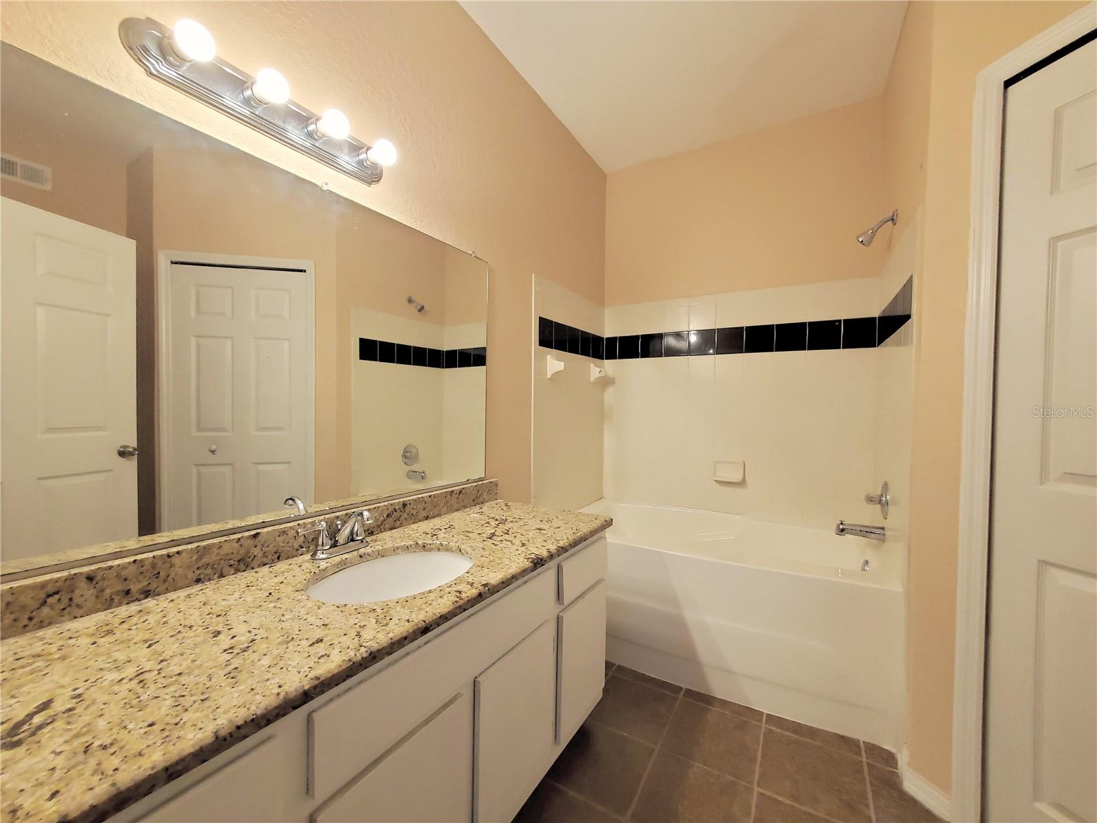 Image 7 of 18 For 6029 Westgate Drive 712
