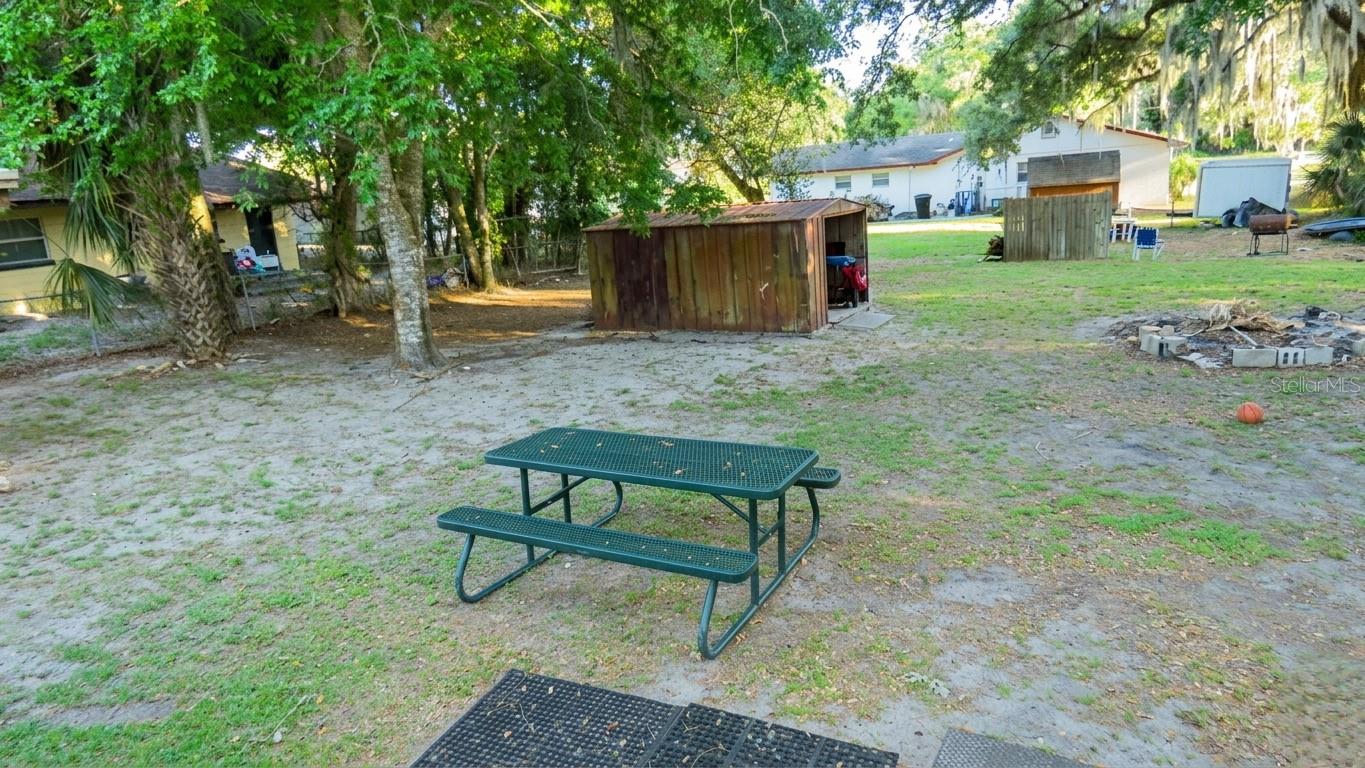 Image 12 of 26 For 1021 Mcnamee Street