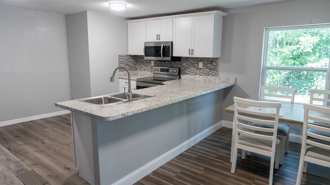 Image 15 of 26 For 1021 Mcnamee Street