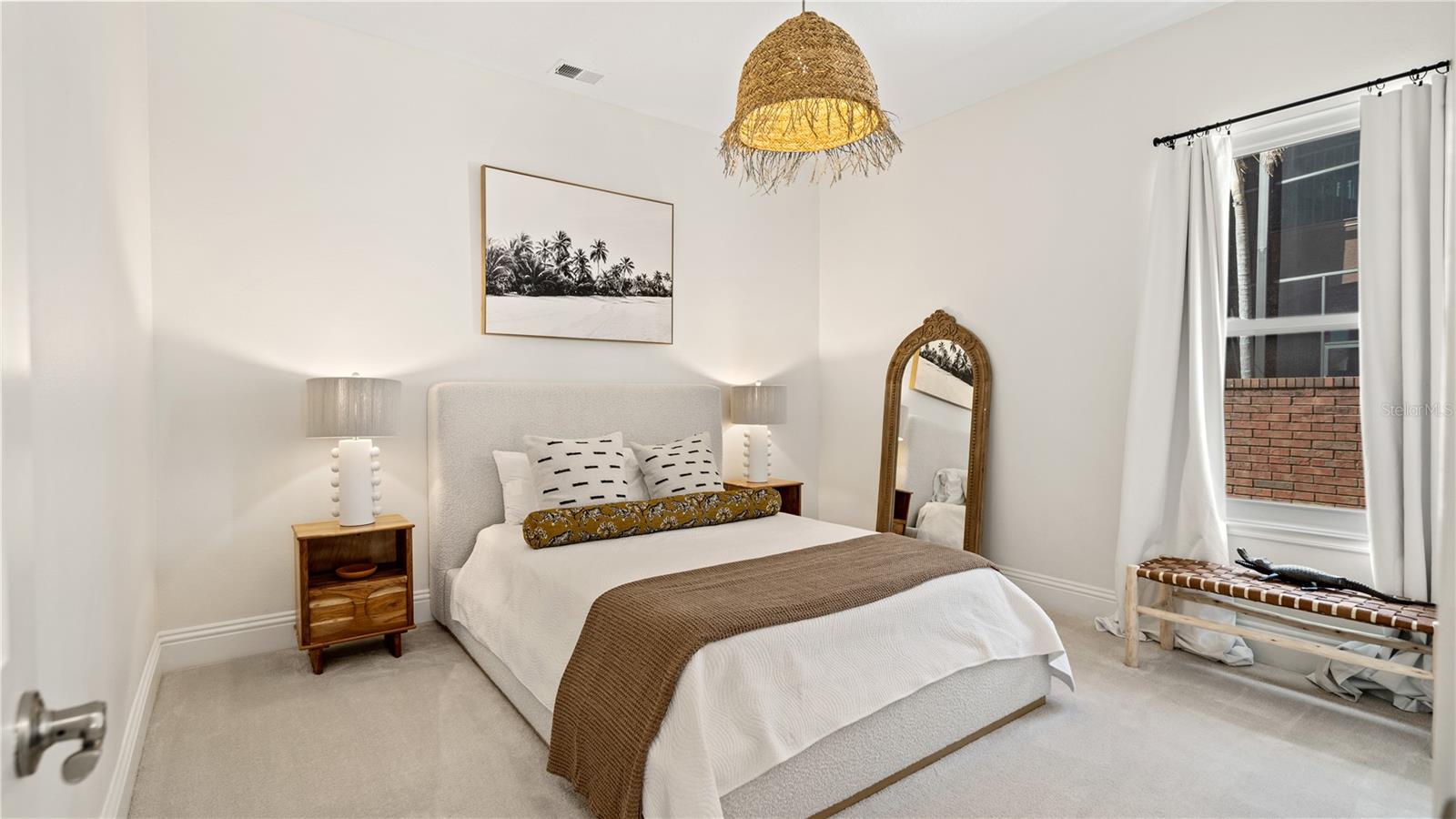 Image 17 of 31 For 4811 Keeneland Circle