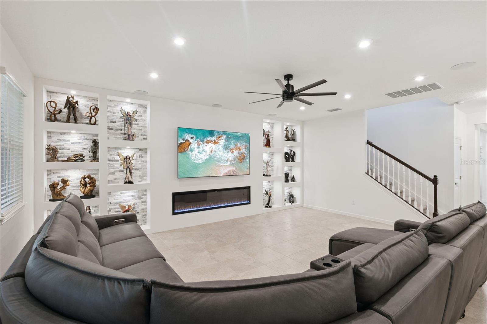 Image 10 of 62 For 887 Asterfield Lane