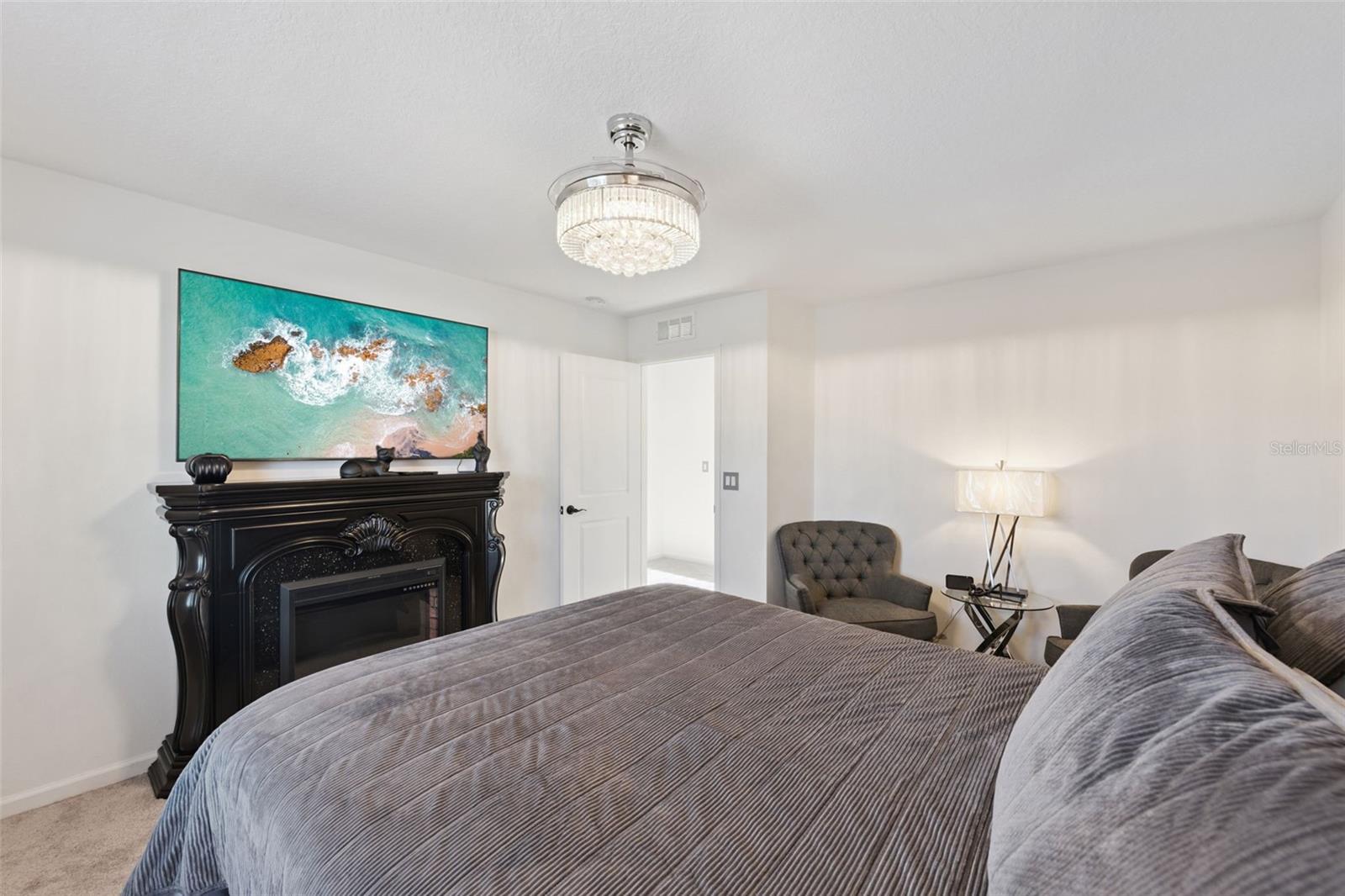 Image 34 of 62 For 887 Asterfield Lane