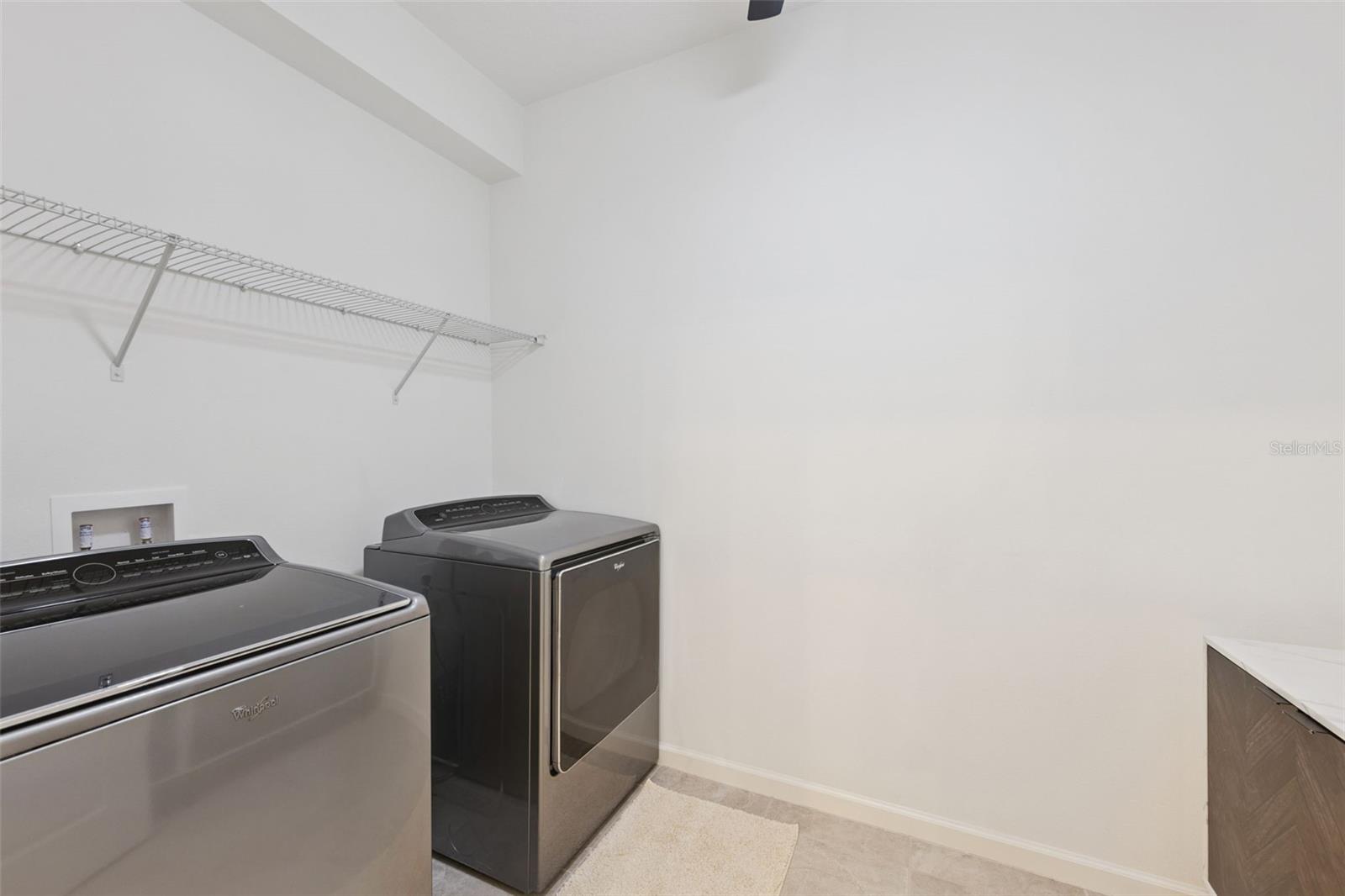 Image 36 of 62 For 887 Asterfield Lane