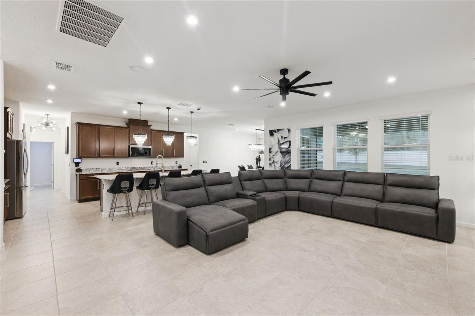 Image 8 of 62 For 887 Asterfield Lane