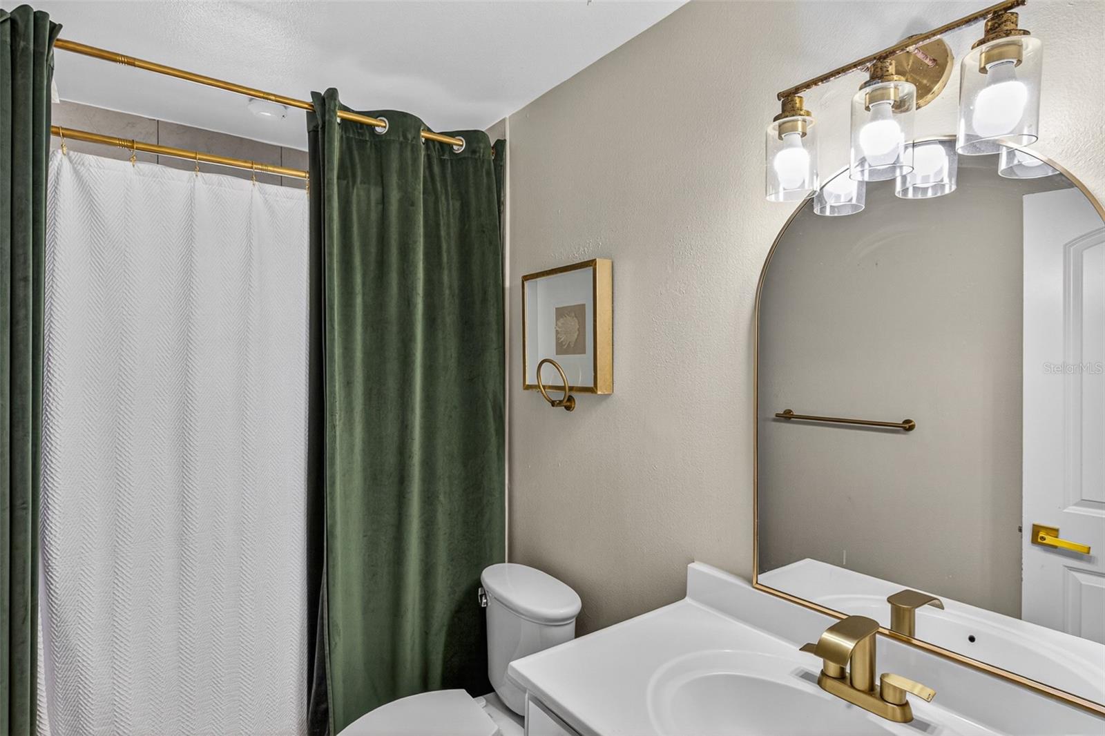 Image 10 of 27 For 6327 Oren Court