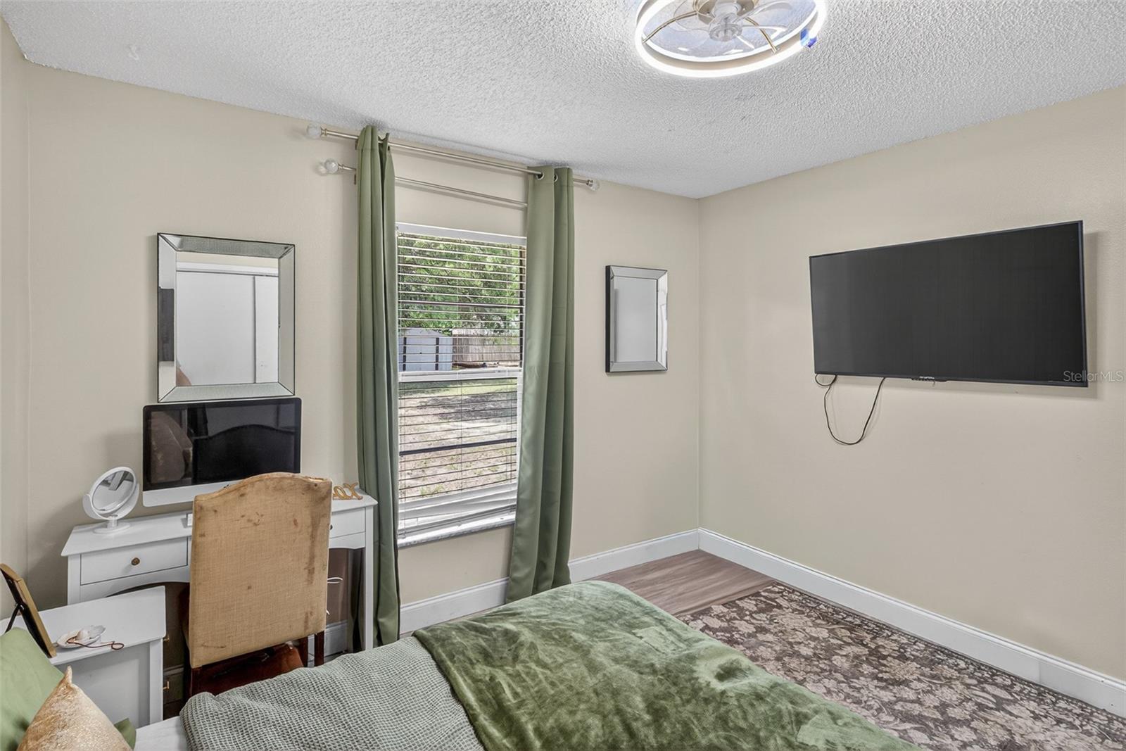 Image 13 of 27 For 6327 Oren Court