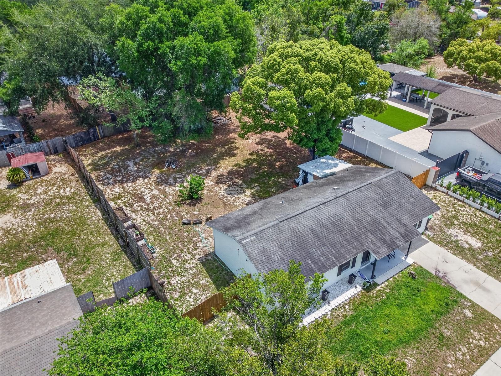 Image 19 of 27 For 6327 Oren Court