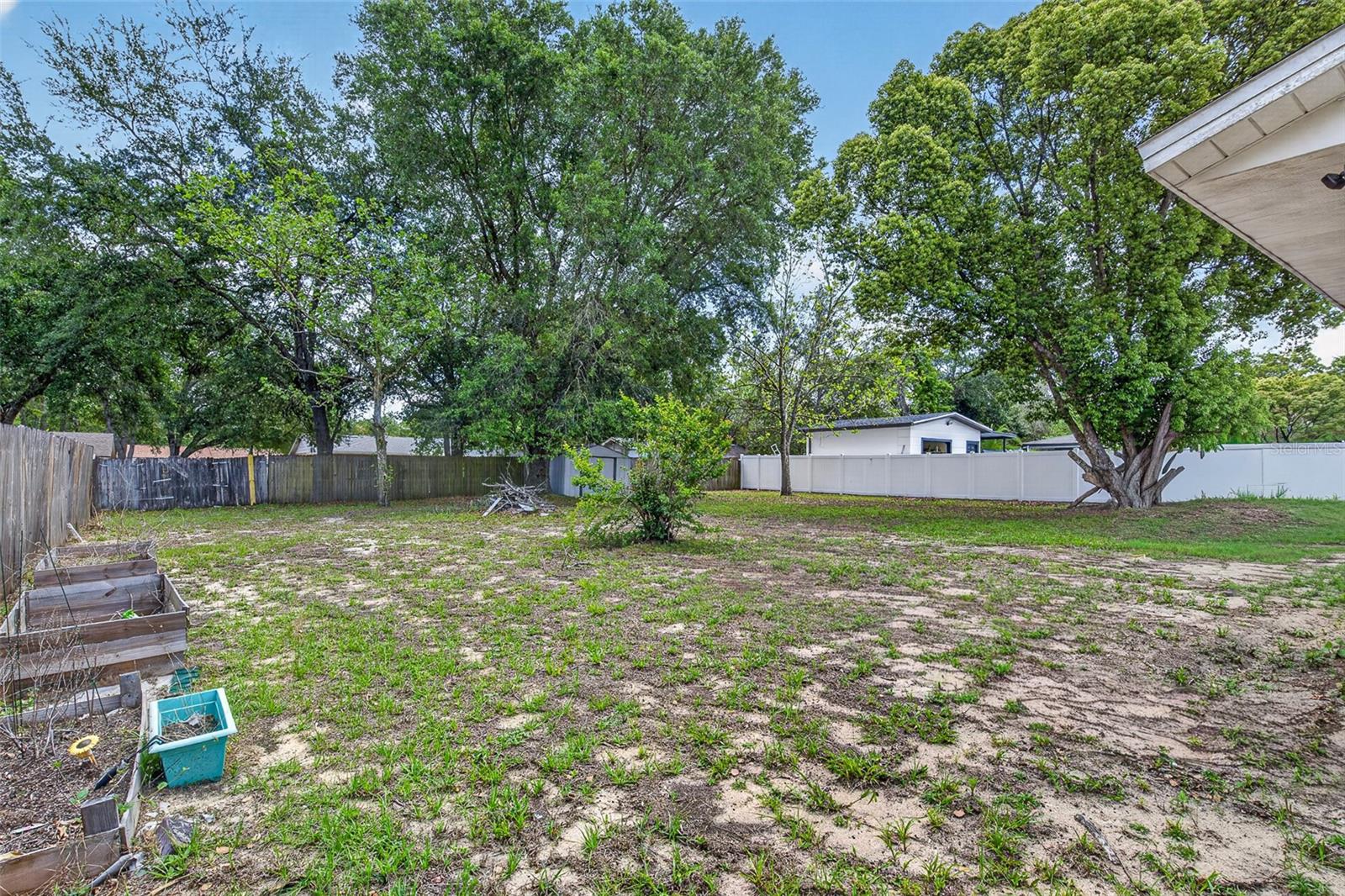 Image 24 of 27 For 6327 Oren Court