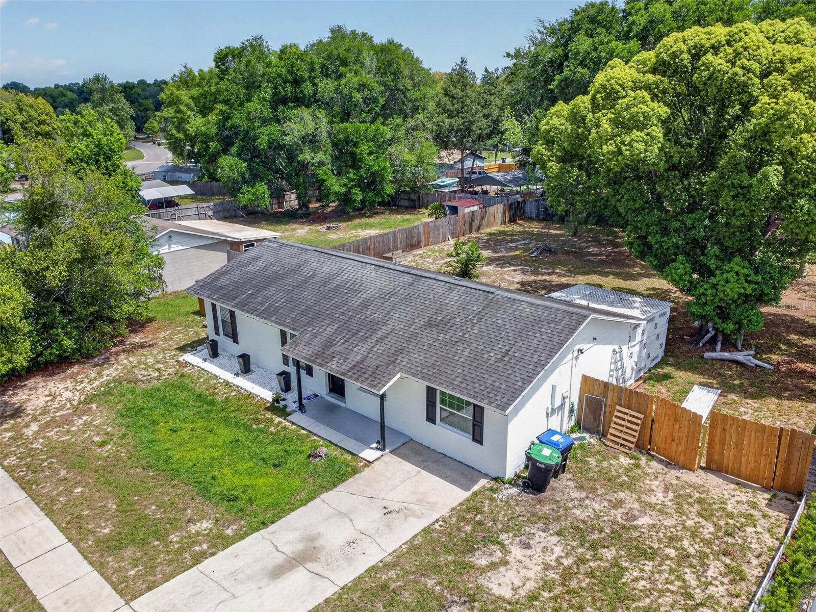 Image 26 of 27 For 6327 Oren Court