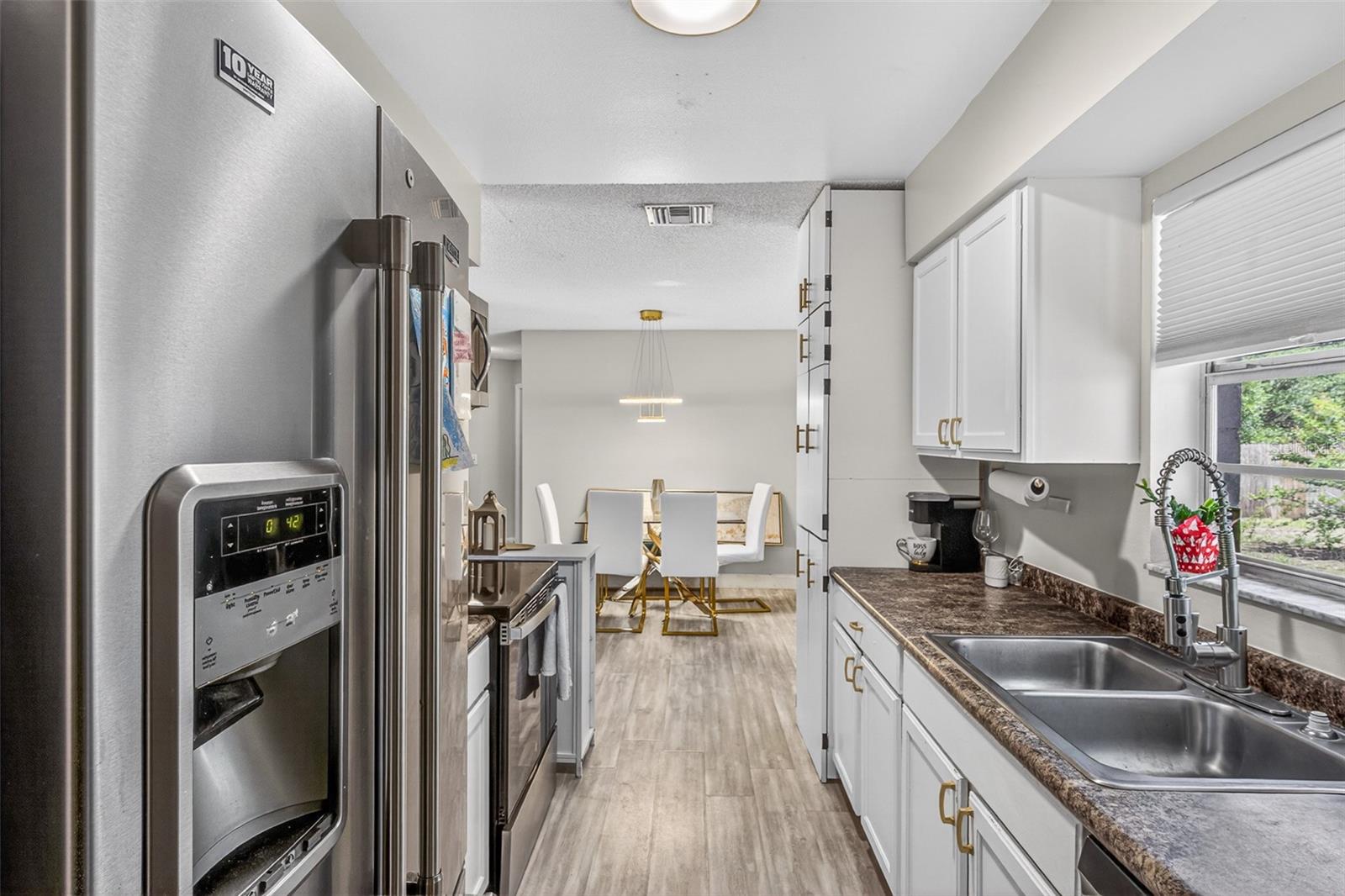 Image 9 of 27 For 6327 Oren Court