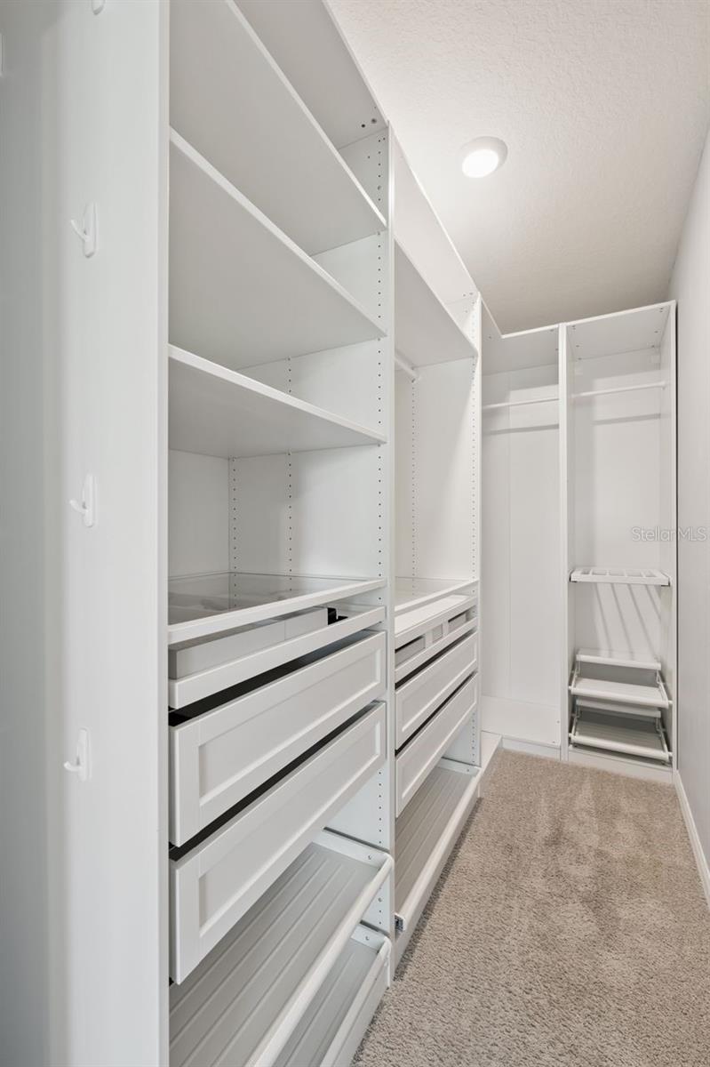 Image 15 of 47 For 859 Gunnison Drive