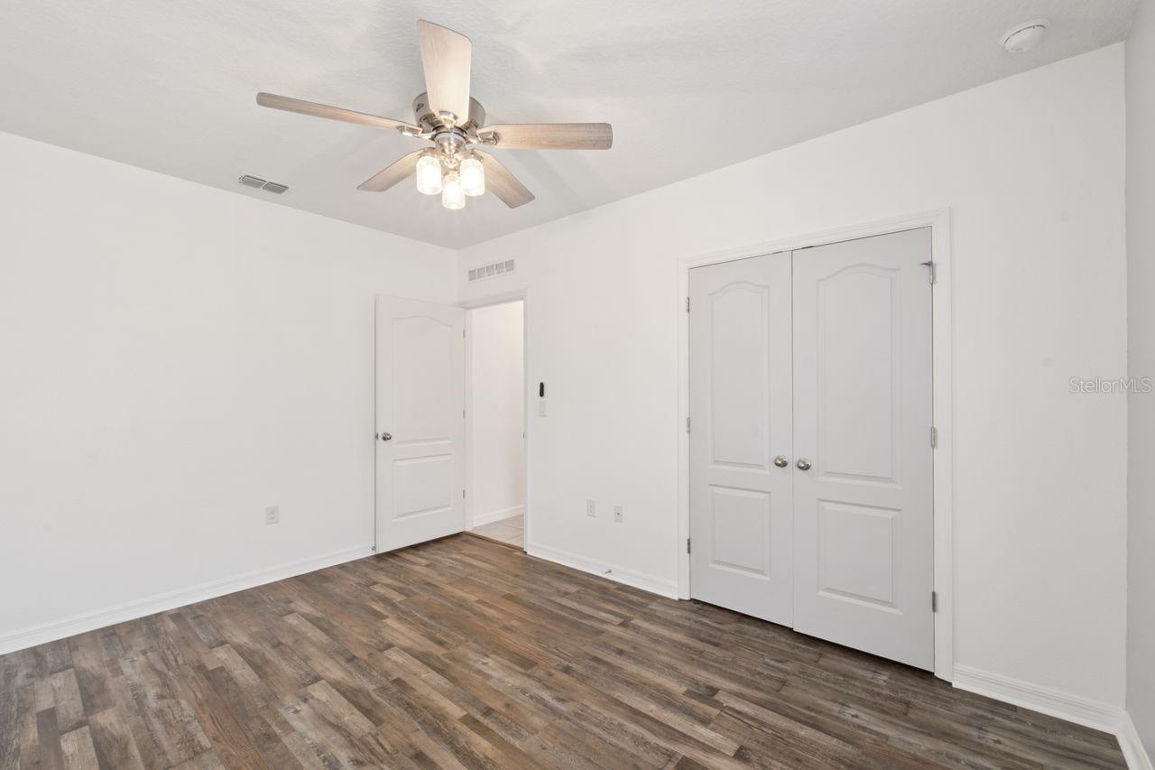 Image 23 of 47 For 859 Gunnison Drive