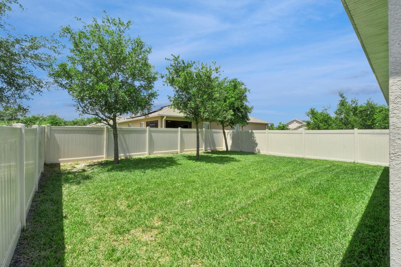 Image 30 of 47 For 859 Gunnison Drive