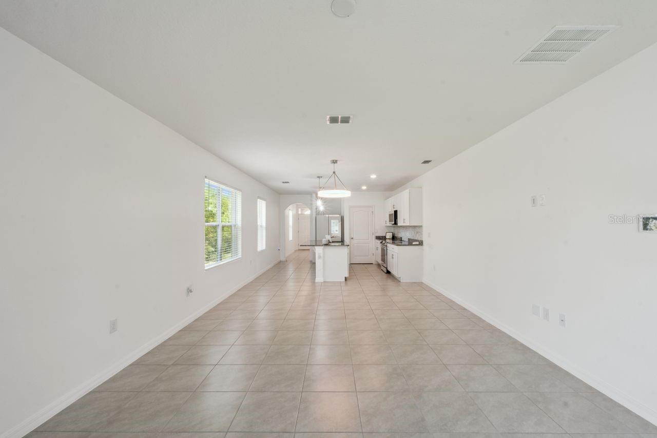 Image 8 of 47 For 859 Gunnison Drive