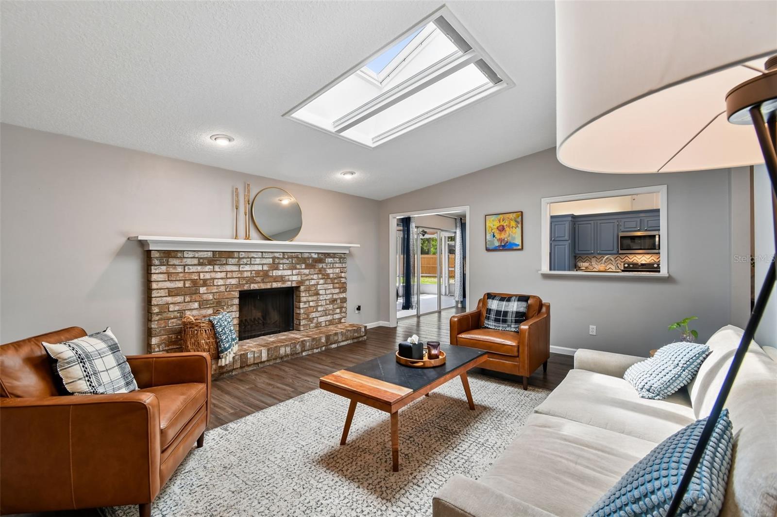 Image 15 of 65 For 354 Hornbeam Drive