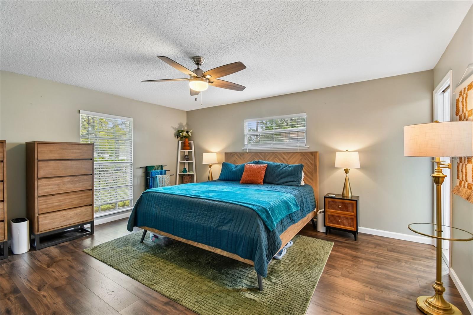 Image 22 of 65 For 354 Hornbeam Drive