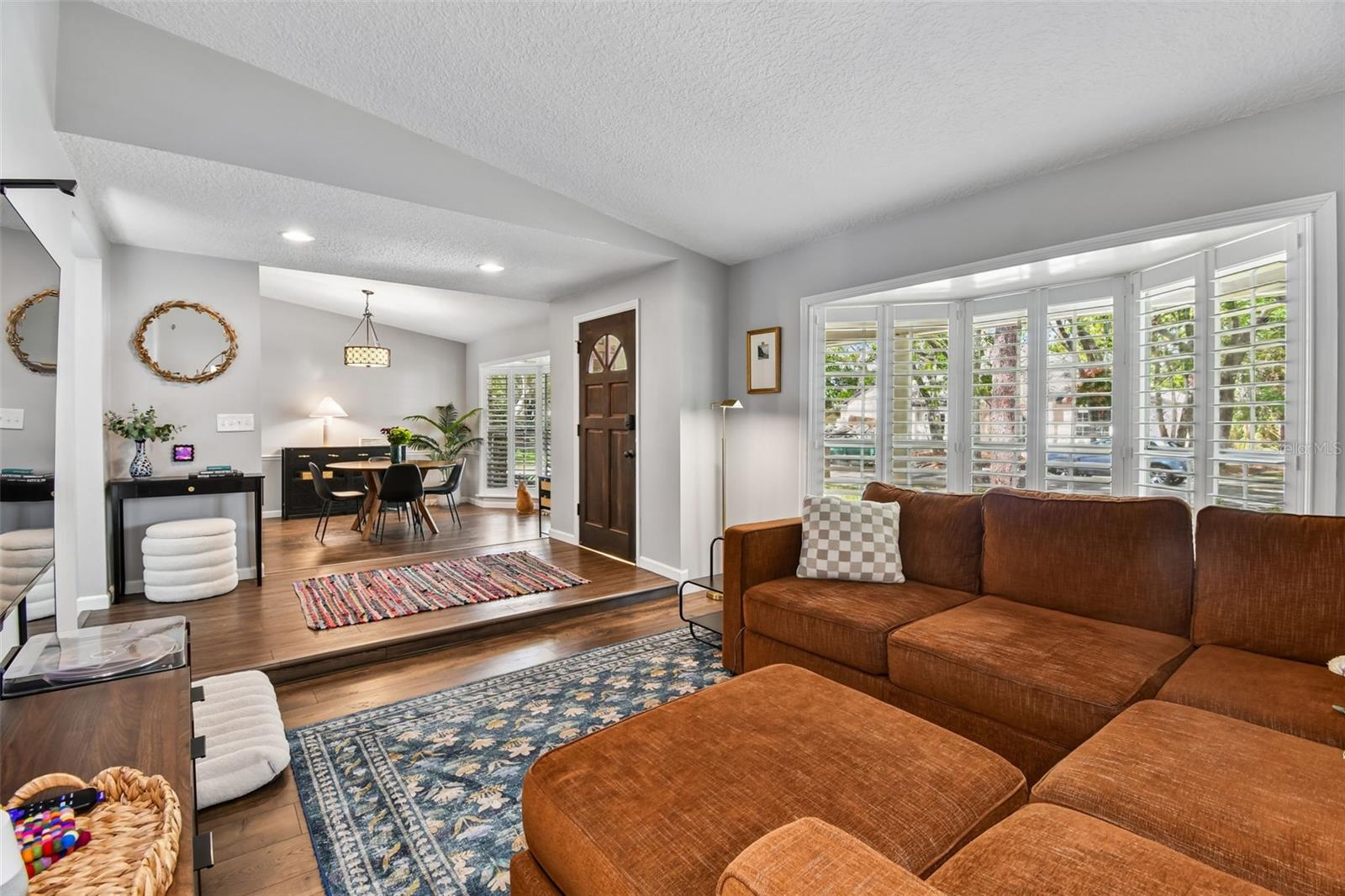 Image 6 of 65 For 354 Hornbeam Drive