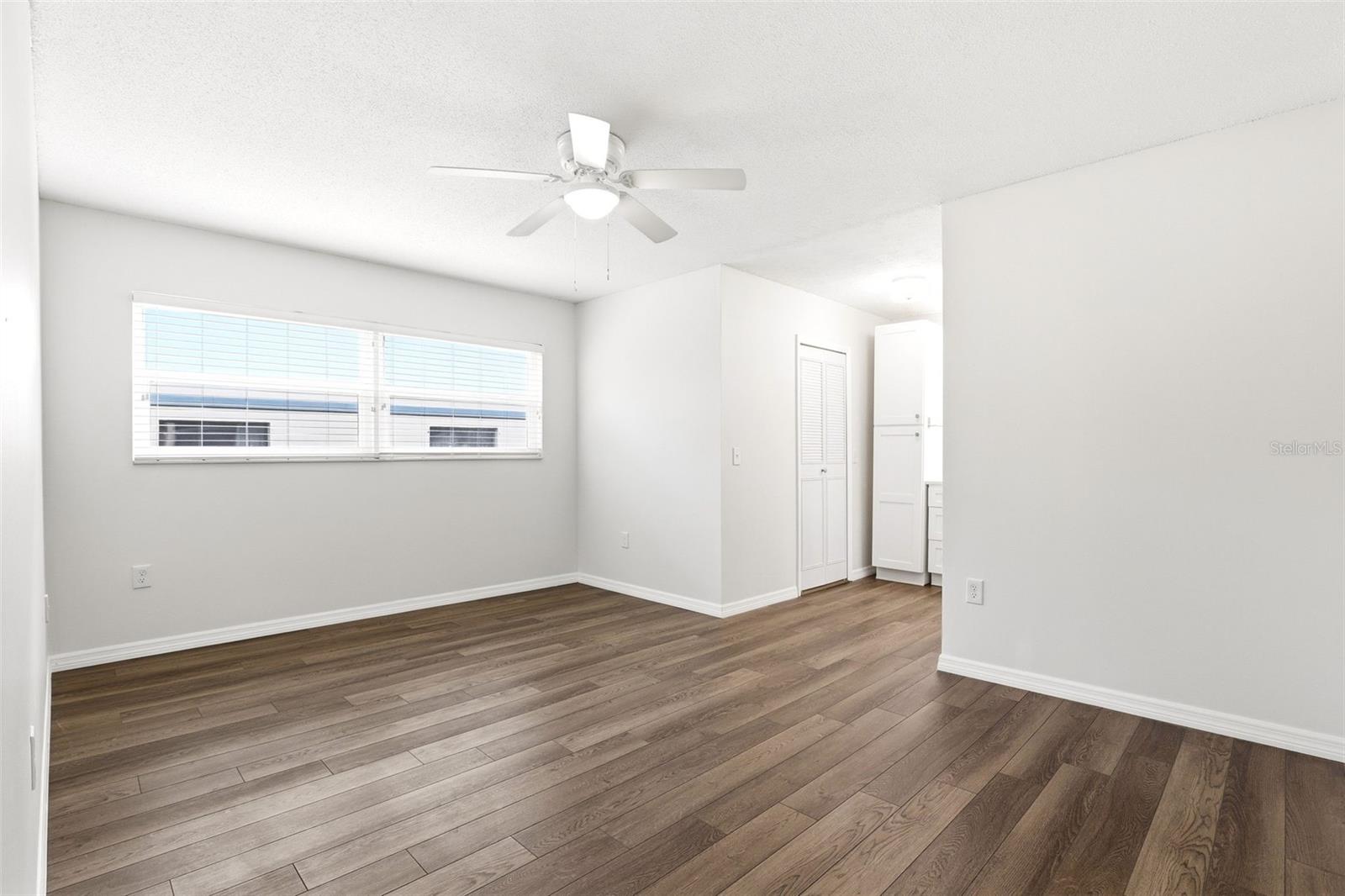 Image 22 of 41 For 611 Orchid Lane