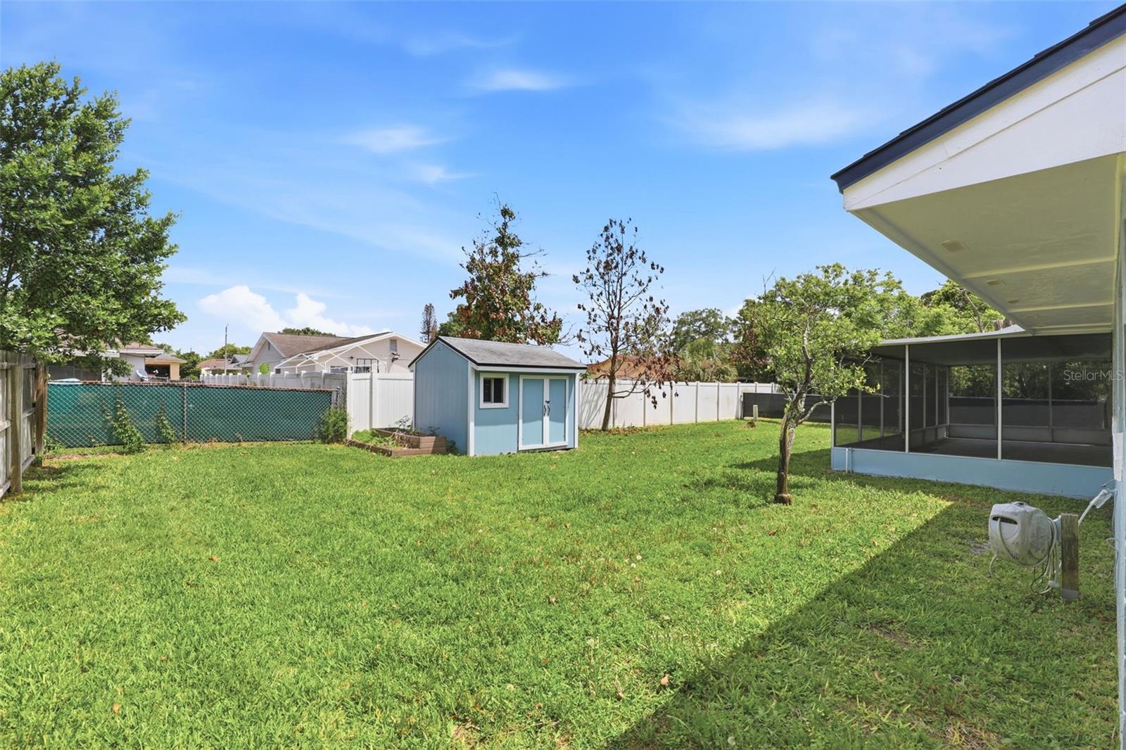 Image 35 of 41 For 611 Orchid Lane