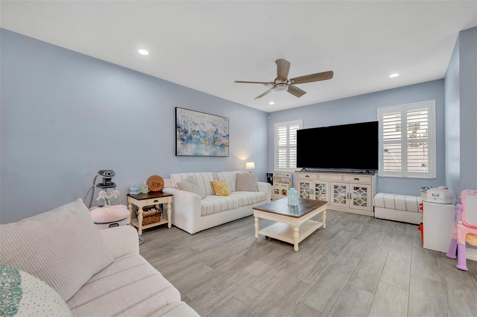 Image 11 of 54 For 1445 Isabella Drive 105