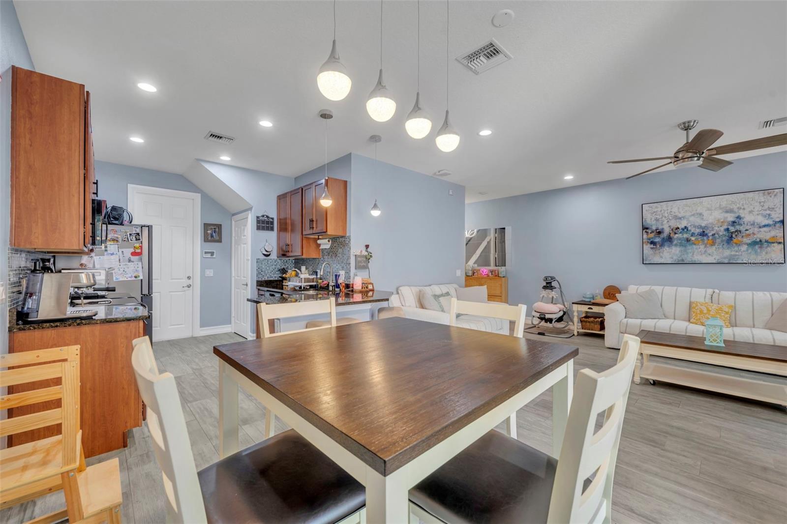 Image 16 of 54 For 1445 Isabella Drive 105