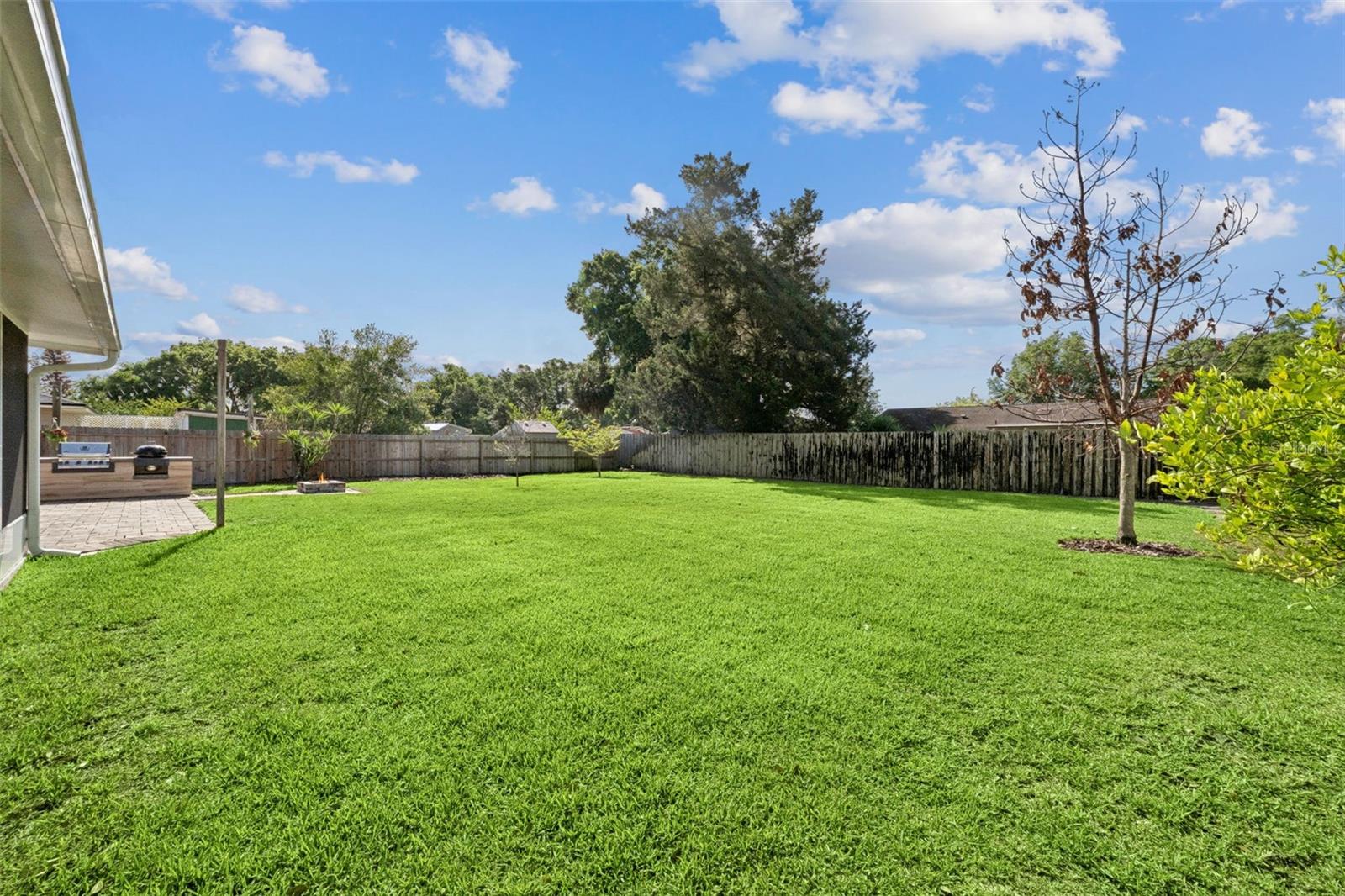 Image 43 of 52 For 1004 Cathy Drive