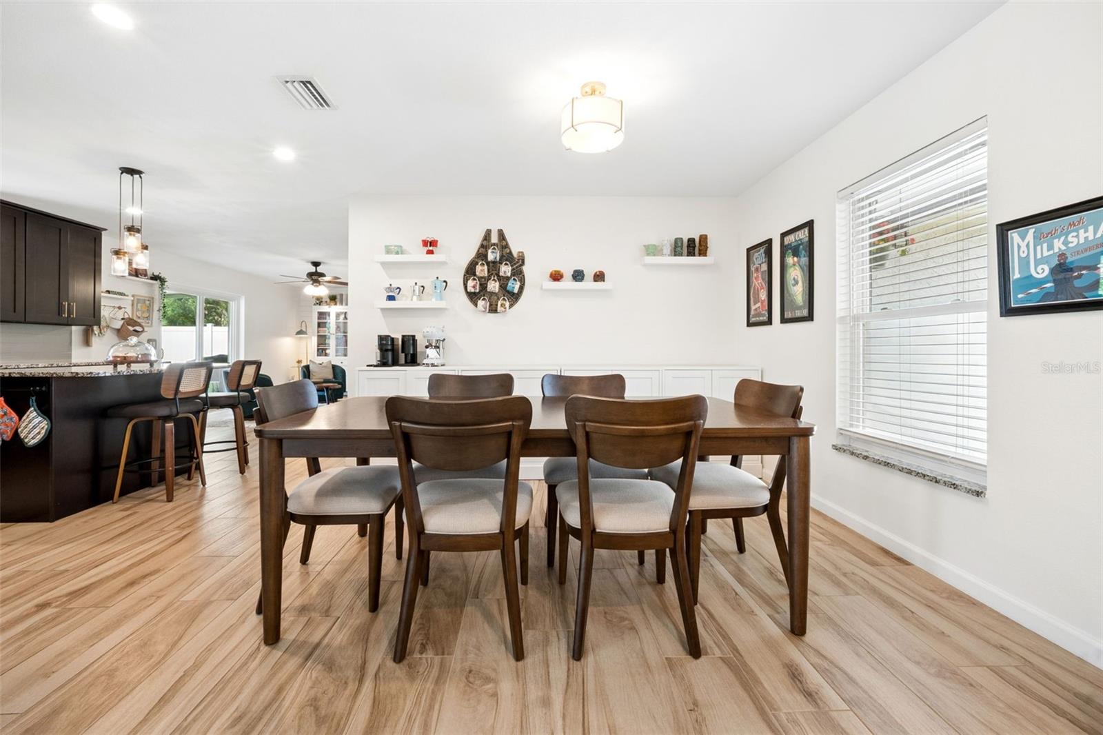 Image 6 of 52 For 1004 Cathy Drive